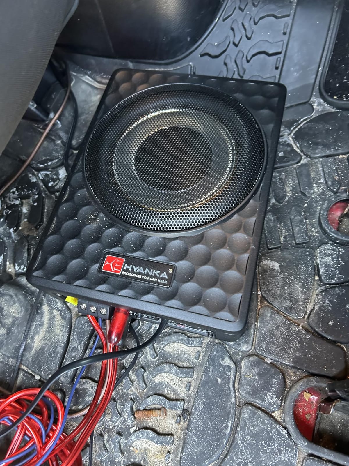 H YANKA SODA-08ASW 8-Inch Powered Underseat Car Subwoofer, 400W customer photo 2