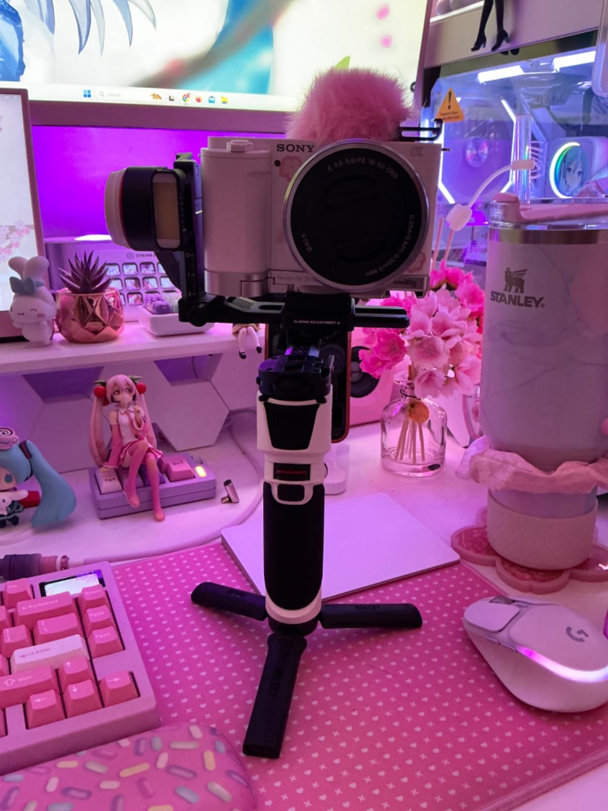 Zhiyun Crane M3S Handheld Gimbal 3-Axis Stabilizer All in One Design for Mirrorless Cameras Like Sony, Canon, Smartphone Like iPhone, Samsung, Action Cameras Like GoPro (Crane M3 Upgrade Version in 2023) customer photo 1