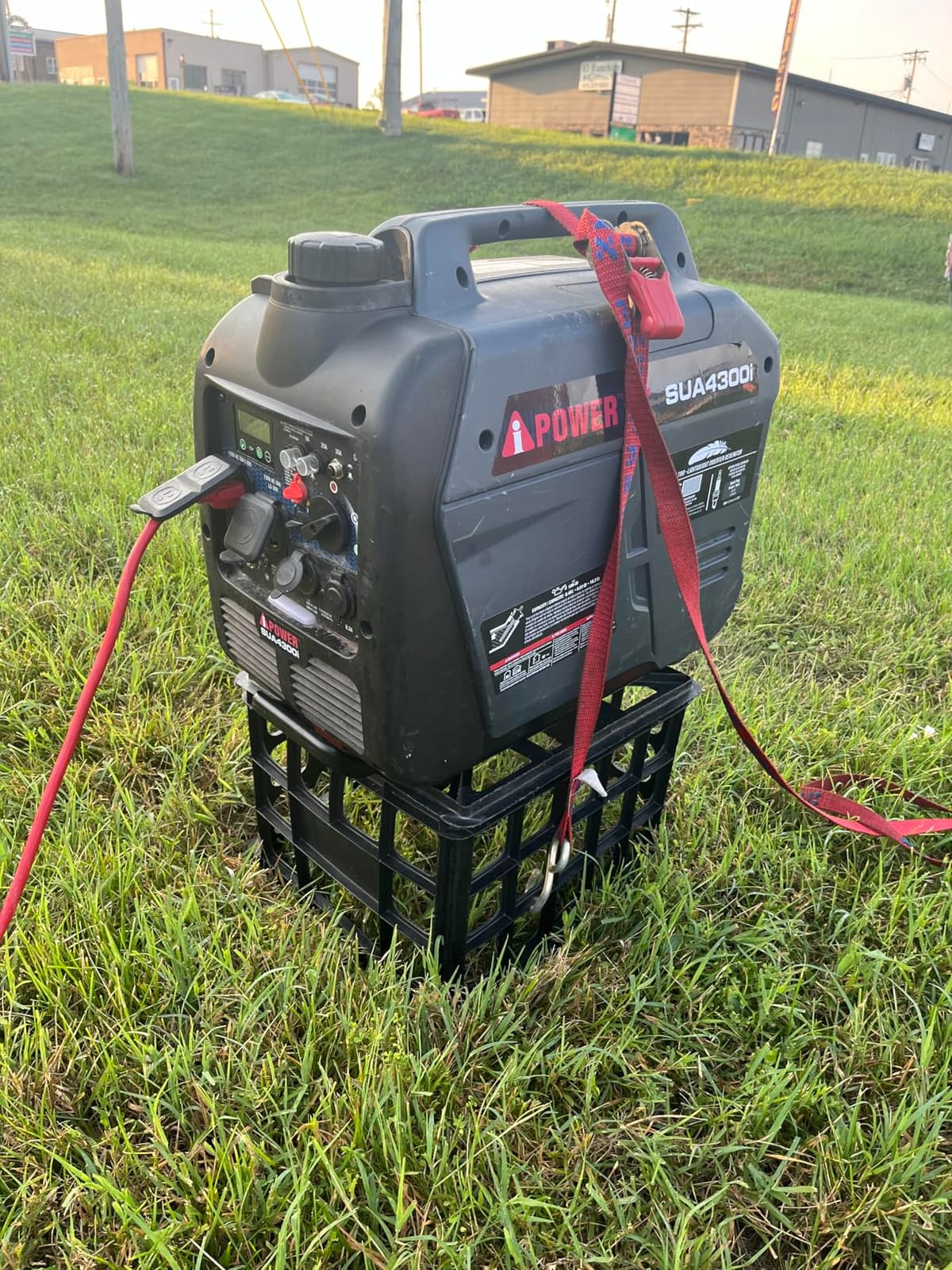 A-iPower 7600W Gas Propane Inverter Generator, Electric Start RV Ready customer photo 2