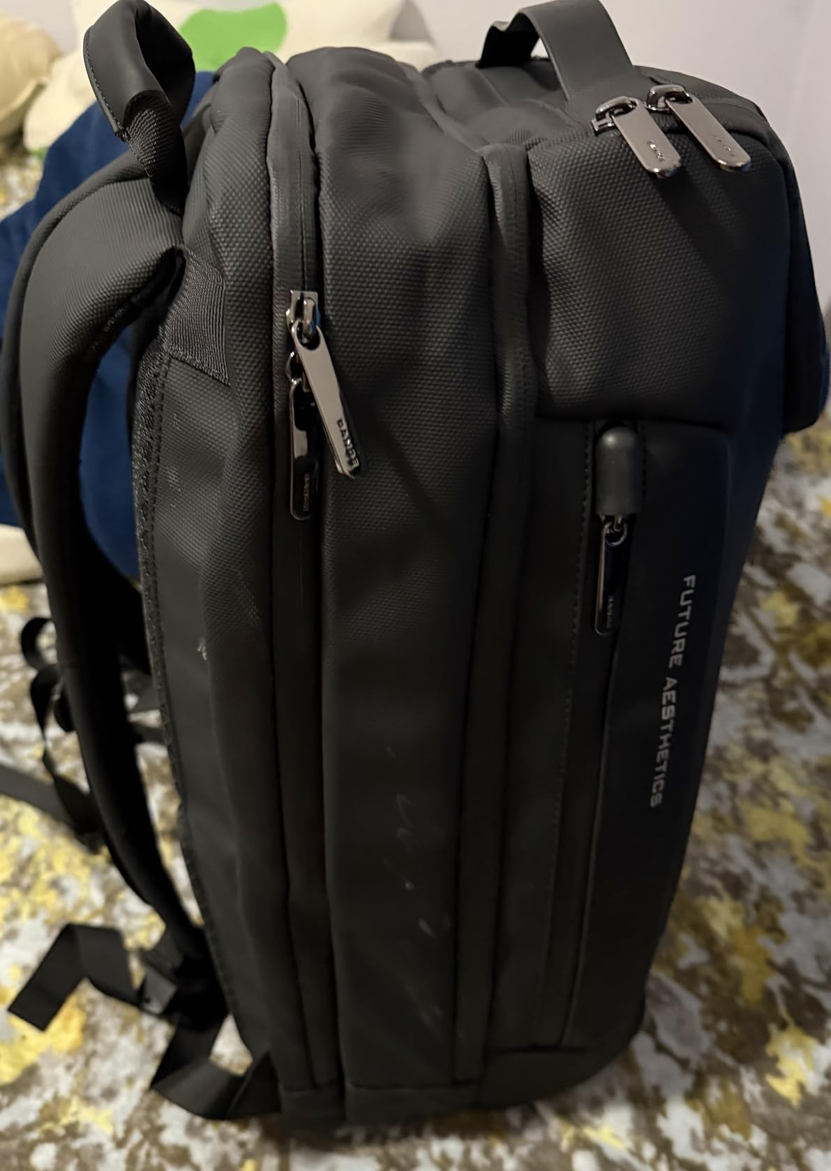 BANGE Men's Anti-Theft Backpack, Waterproof Fashion Travel Backpack, High Tech Backpack with USB3.0 Charging Port, Business Laptop Backpack Fits 17.3 Inch Notebook customer photo 1