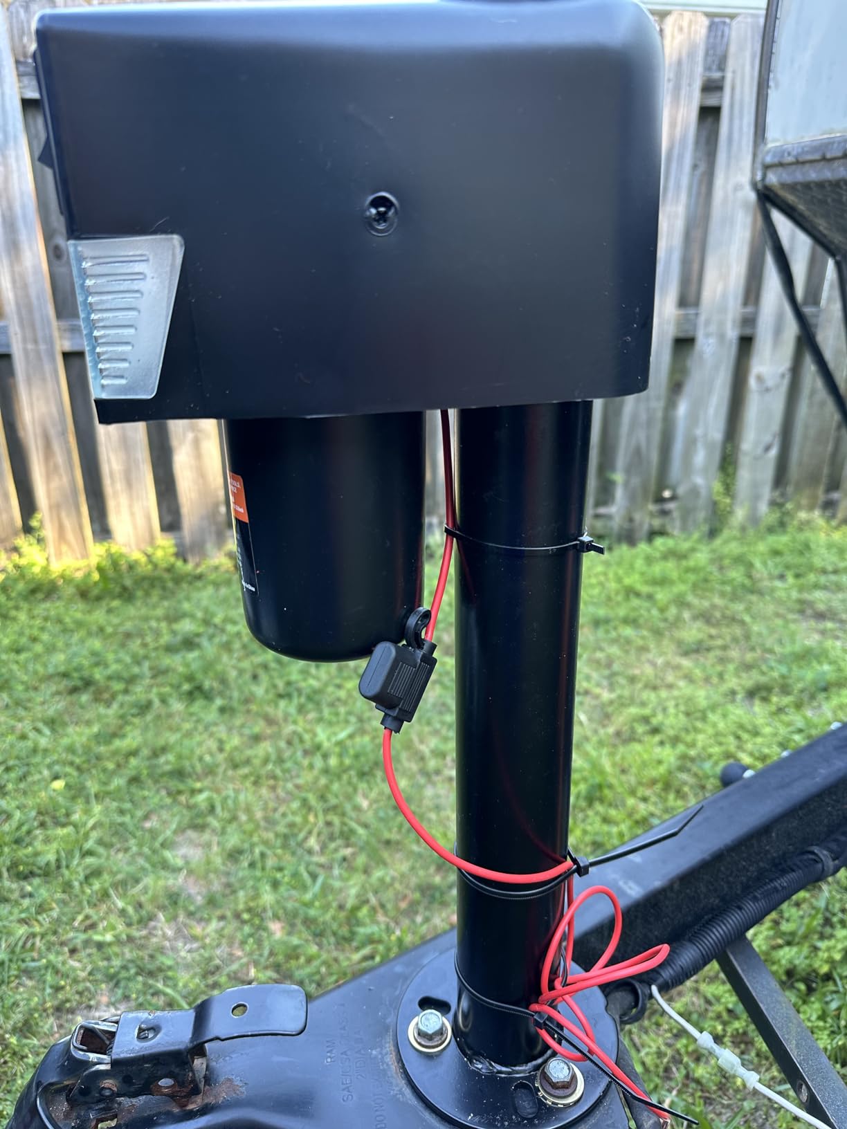VEVOR Electric Tongue Jack, 3500lbs Capacity, 9.84