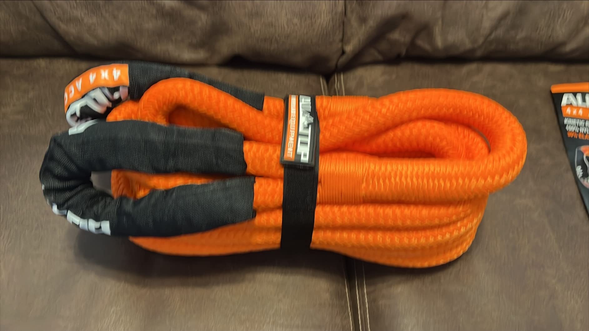 ALL-TOP Kinetic Recovery Rope Kit w/ 2 Soft Shackles, 48000Lbs, 1in x 30ft, Heavy Duty 30+% Elasticity, 16000Lbs Work Load Limit customer photo 2