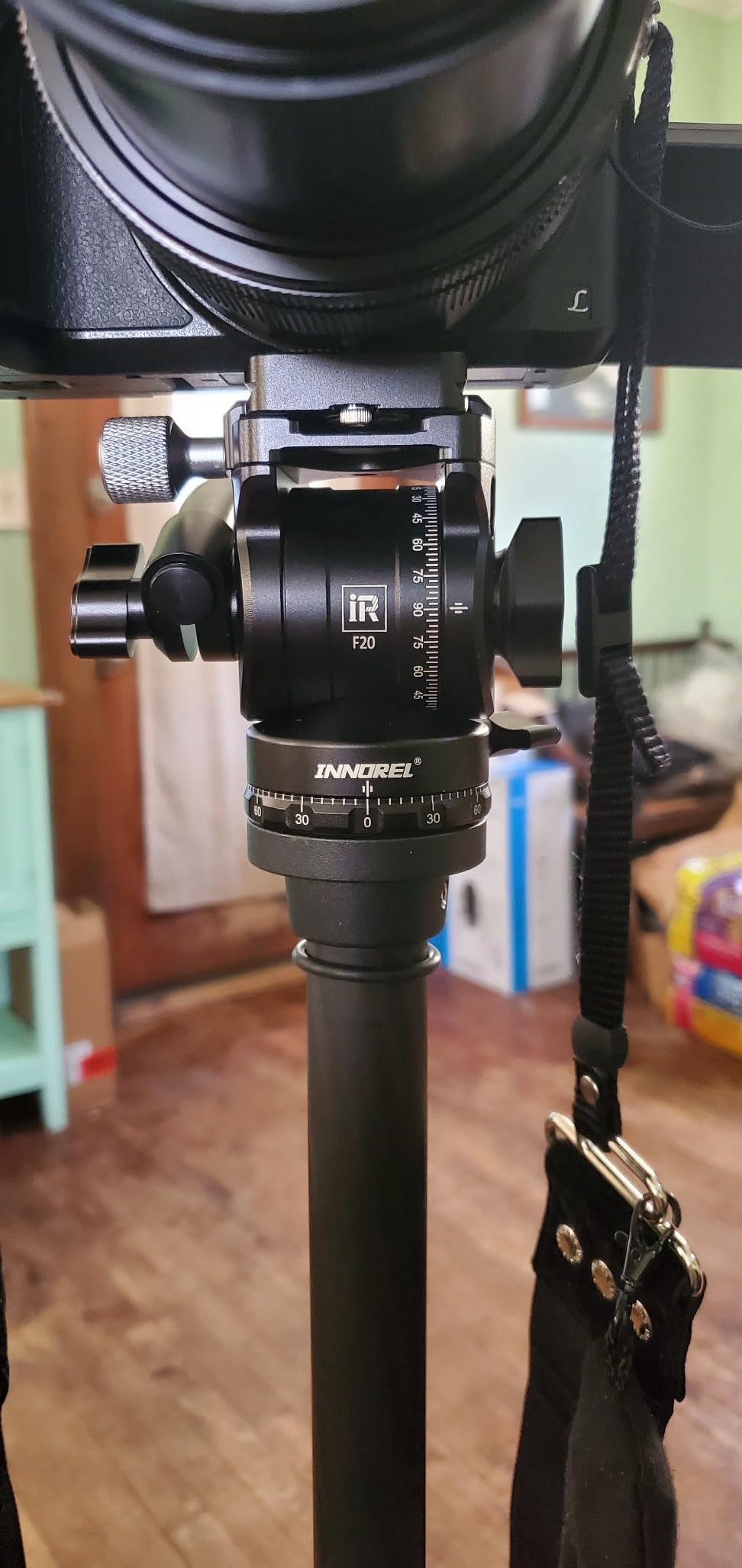 INNOREL F20 Fluid Head,Tripod Pan Tilt Head Mini Pan Metal Camera Video Tripod Head with 2 Arca Swiss Quick Release Plates, Handle, Magic Arm & Phone Clip for Video DSLR Cameras, Max Load 11lb/5kg customer photo 2