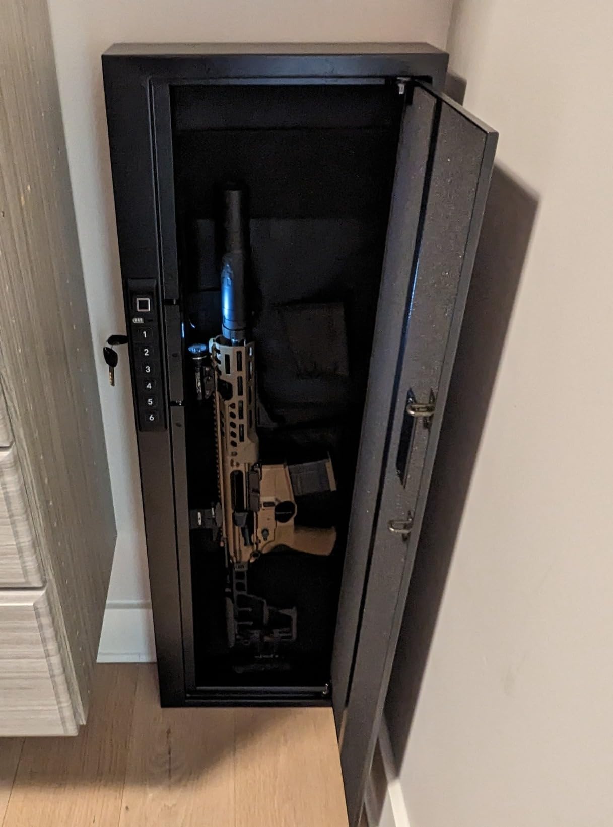 Biometric Gun Safe for Rifle, Shotguns, Pistols, Compact Long Gun Safe, Quick Access Fingerprint Gun Safe Firearm Case- Upgraded Biometric/Keypad/Key Access customer photo 1