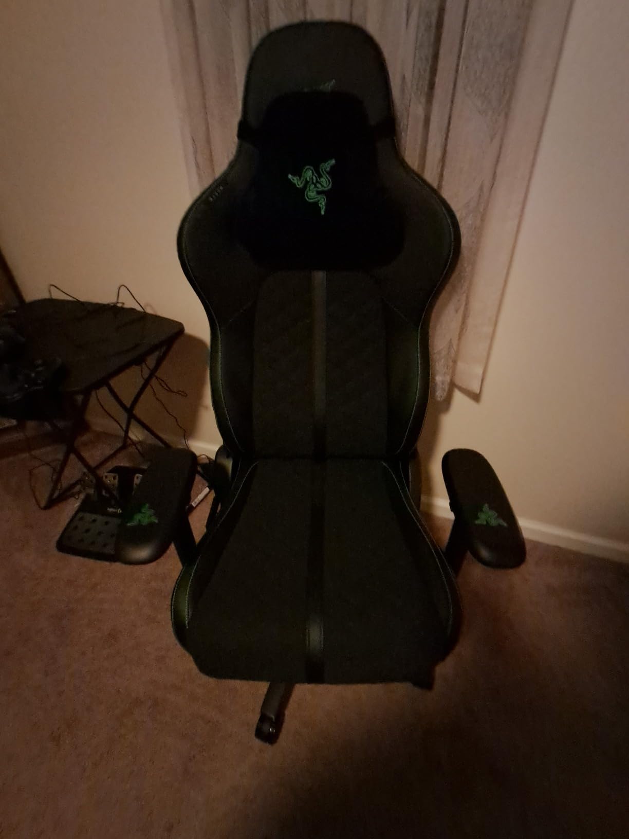 Razer Enki Gaming Chair, Built-in Lumbar Arch, All-Day Comfort, Black/Green | Optimized Cushion Density, Dual-Textured, Eco-Friendly Synthetic Leather, Adjustable 152-degree Recline customer photo 2