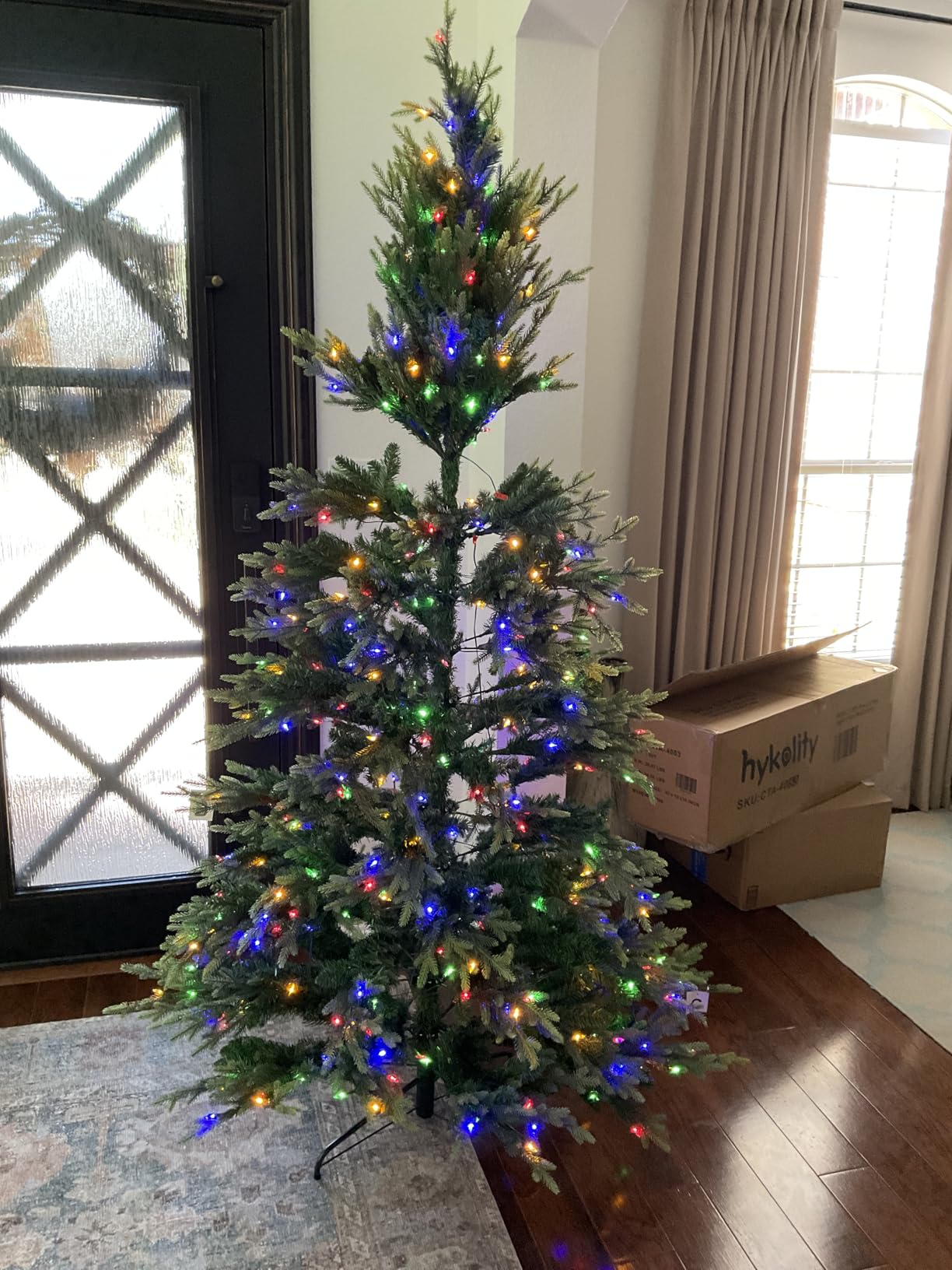 Hykolity 12 ft Prelit Christmas Tree with Realistic PE Foliage | 850 Warm White&Multicolor Led Lights, 8,165 Mixed Tips, 10 Lighting Modes, Foot Pedal, Hinged Design and Sturdy Metal Stand customer photo 2
