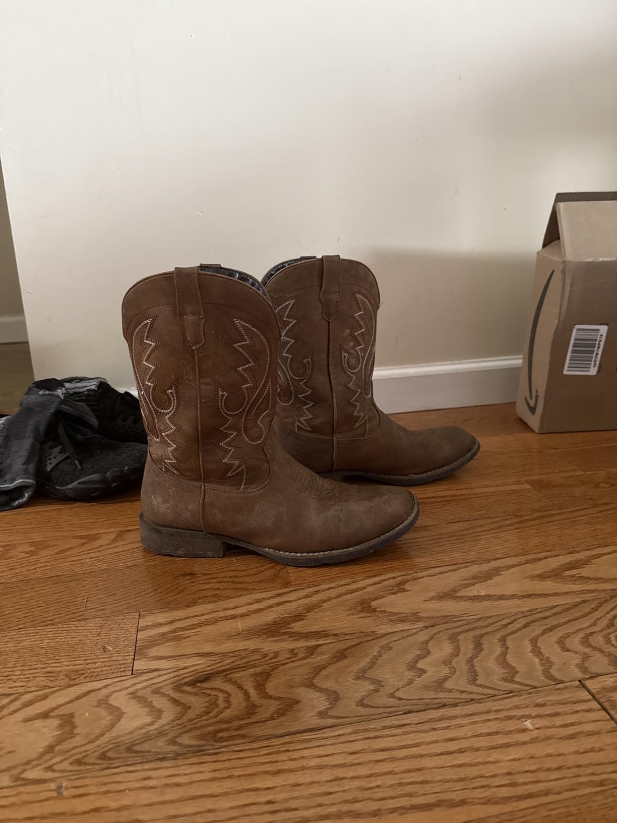 IUV Cowboy Boots For Men with Wide Square Toe Western Retro Boot customer photo 1