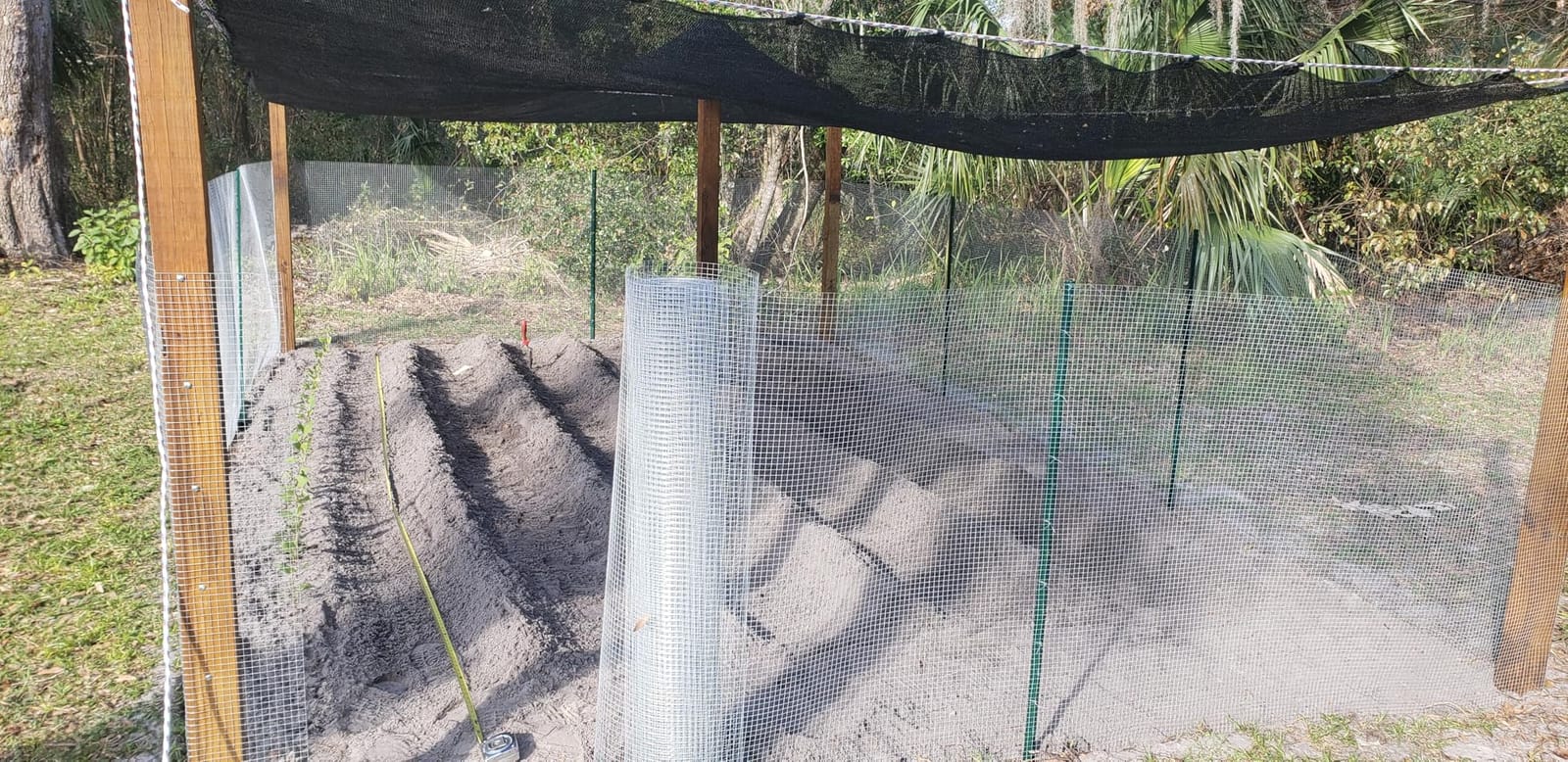 SANZEUS Hardware Cloth, 48in x 100ft 1/2in Mesh, 19GA Chicken Wire Fencing customer photo 1