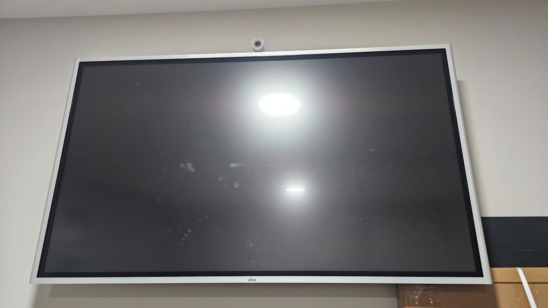 Vibe S1 55 Inch All-in-One Smart Board, 250+Apps, 4K UHD, Conference Device customer photo 1