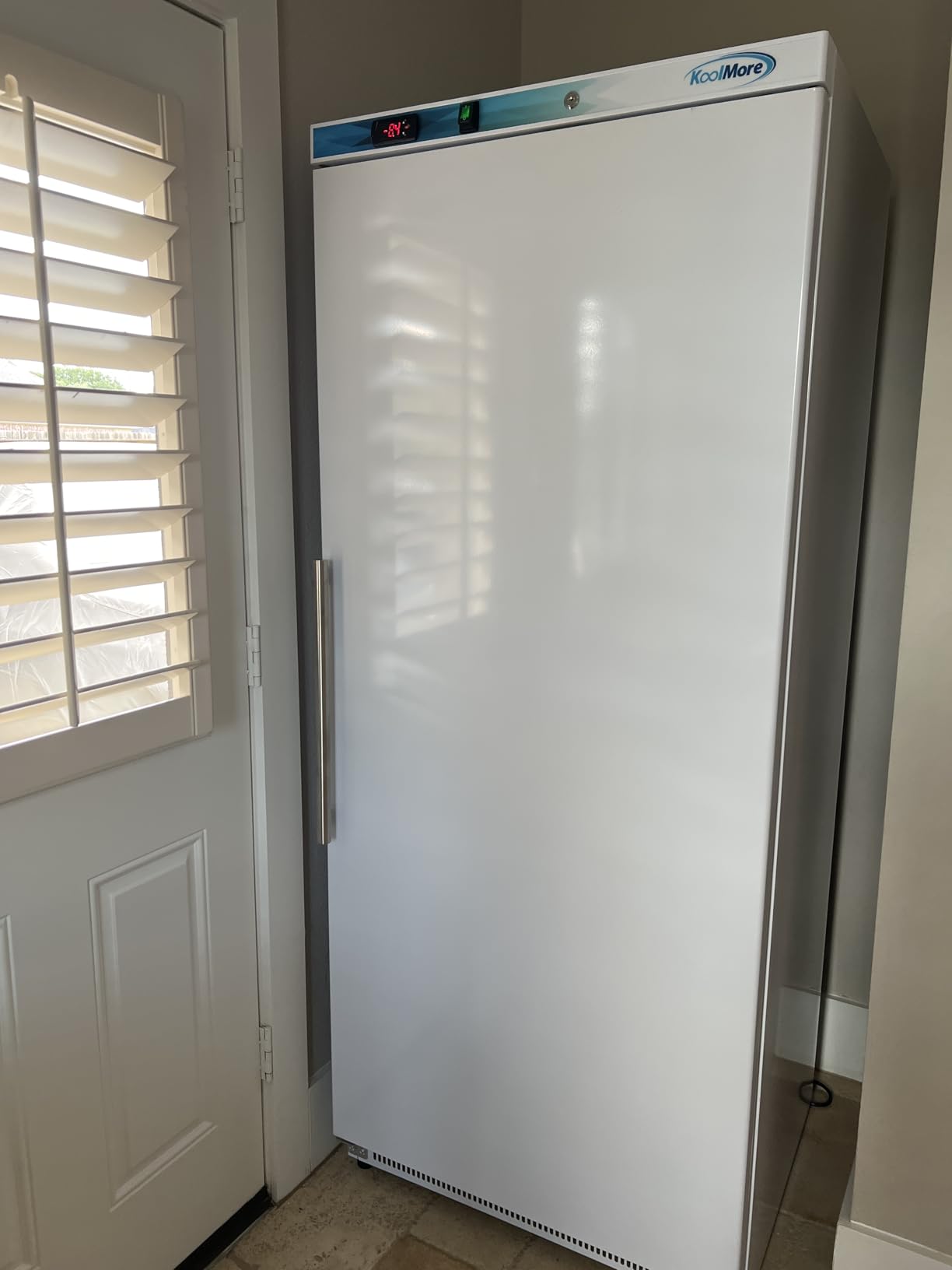KoolMore 21 Cu. ft. Commercial Reach-in Freezer in White Manual Defrost (KM-FMD20WH) customer photo 1
