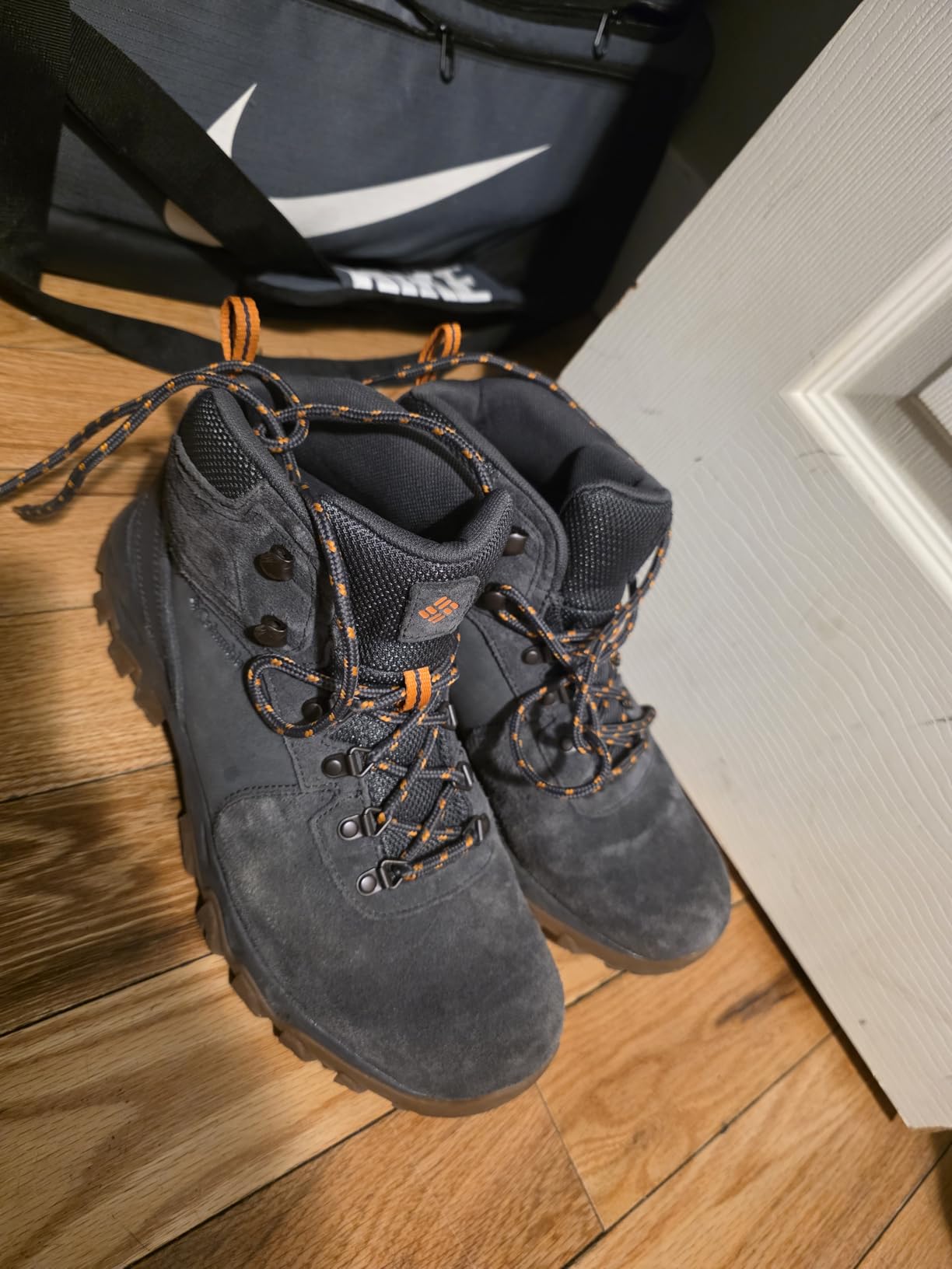 Columbia Men's Newton Ridge Plus II Suede Waterproof Hiking Boot customer photo 1