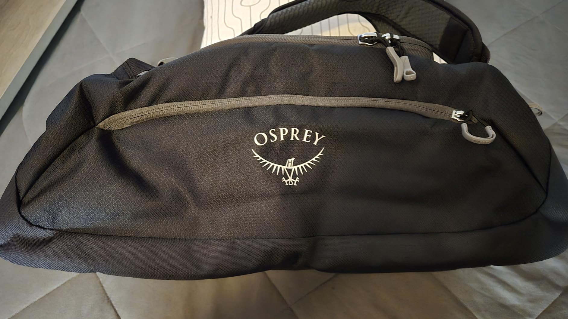 Osprey Daylite Duffel Backpack - Convertible Everyday Duffel Bag for Gym, Commute, and Travel customer photo 2
