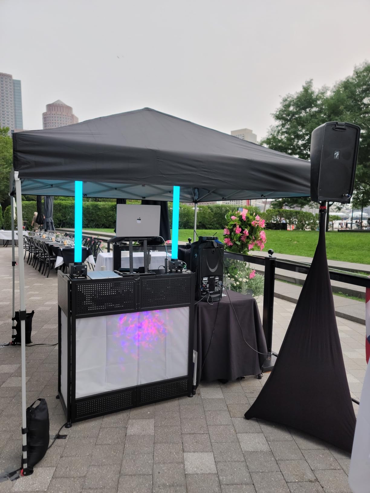 CROWN SHADES 10x10 Pop Up Canopy with 1 Side Wall, Beach Tent, Forest Green | One Push Setup Shelter, Outdoor Gazebo & Sun Shade for Events, Parties, Camping, 150D Silver-Coated Fabric, STO-N-Go Bag customer photo 1