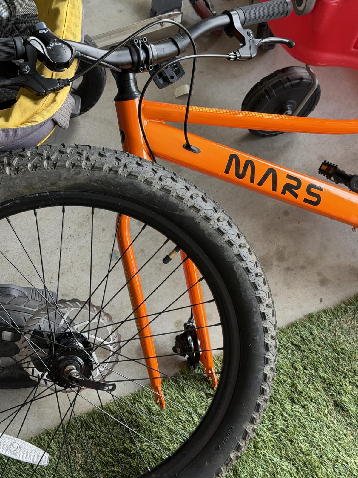 Glerc 20 24 Inch Fat Tire Kids Mountain Bike for Boys and Girls Ages 6-15 | SHIMANO 6-Speed, 2.8 Inch Wide Tire, Disc Brakes, High Tensile Steel, Adjustable, 85% Pre-Assembled customer photo 2