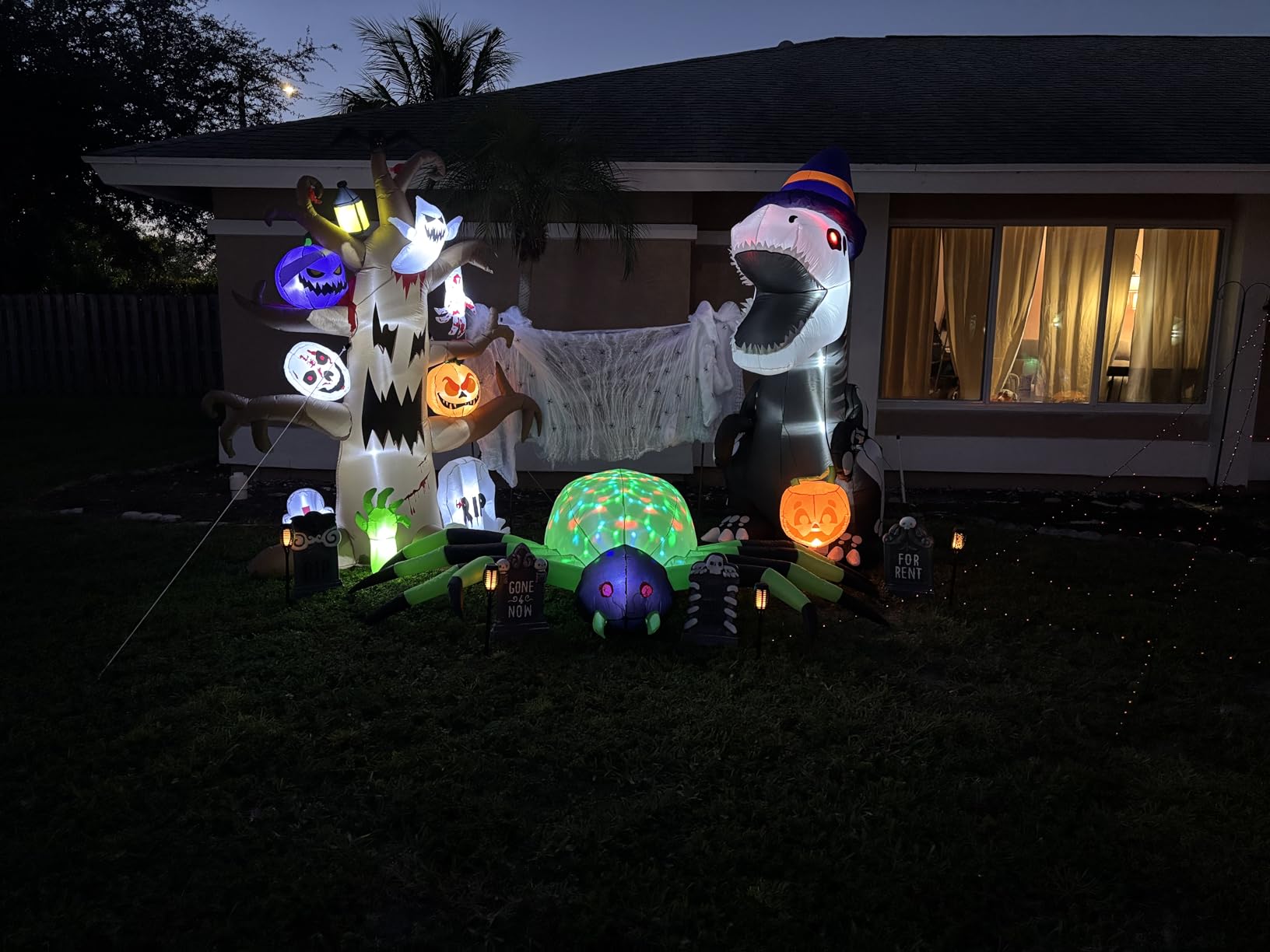 COMIN 9FT Halloween Inflatables Decorations Green Spider Yard LEDs Decor | Built-in LEDs and green scary spider design for Halloween lawn, garden, porch and party displays. customer photo 1