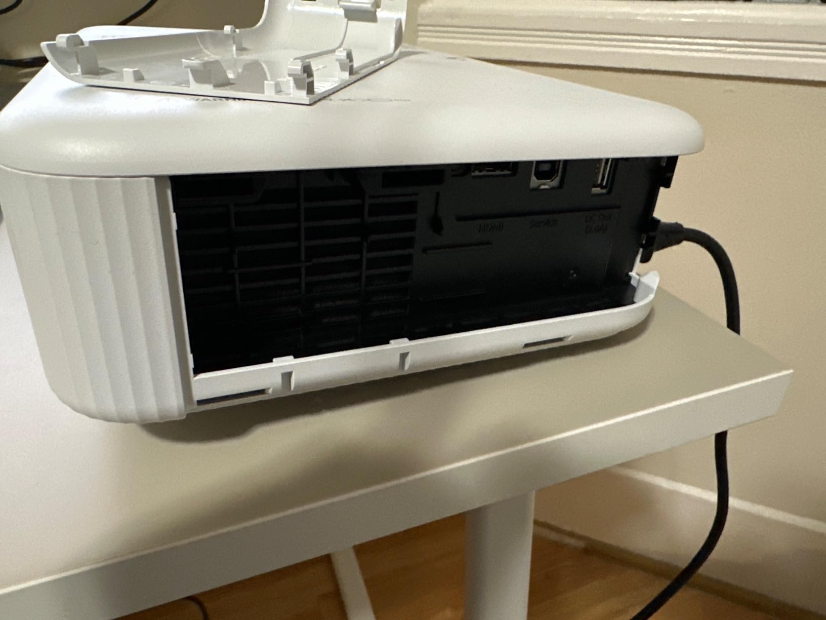 Epson EpiqVision Flex CO-FH02 Full HD 1080p Smart Streaming Portable Projector, 3-Chip 3LCD, 3,000 Lumen Color/White Brightness, Android TV, Bluetooth, 5W Speaker, Home Entertainment (Renewed) customer photo 1