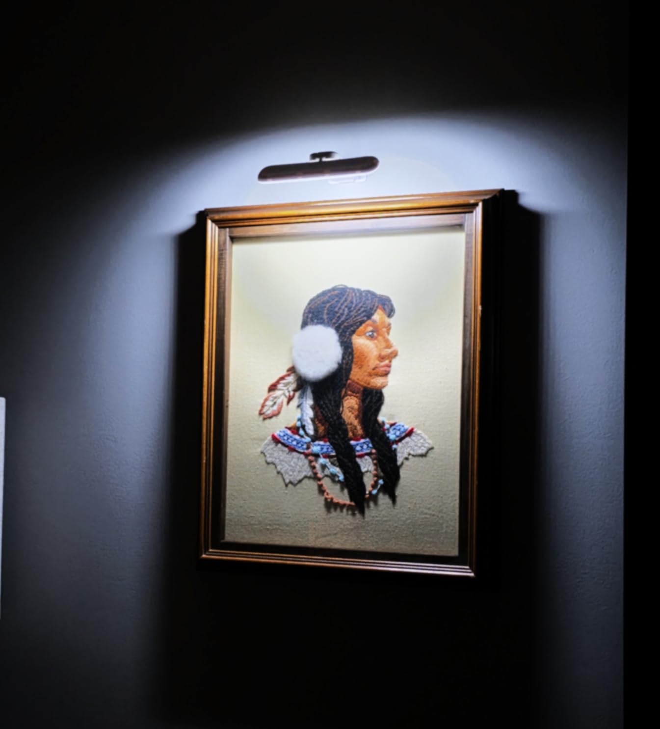 NARUNDREN Rechargeable Picture Lights for Wall with Remote-2PC(Black) customer photo 2