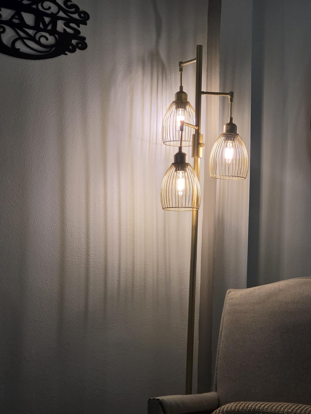 Dimmable Floor Lamp, Industrial Floor Lamps for Living Room, Antique Brass Tree Lamp Standing Lamp Tall Lamps with 3 Elegant Teardrop Cage Head & 800 Lumens LED Bulbs for Living Room Bedroom Office customer photo 1