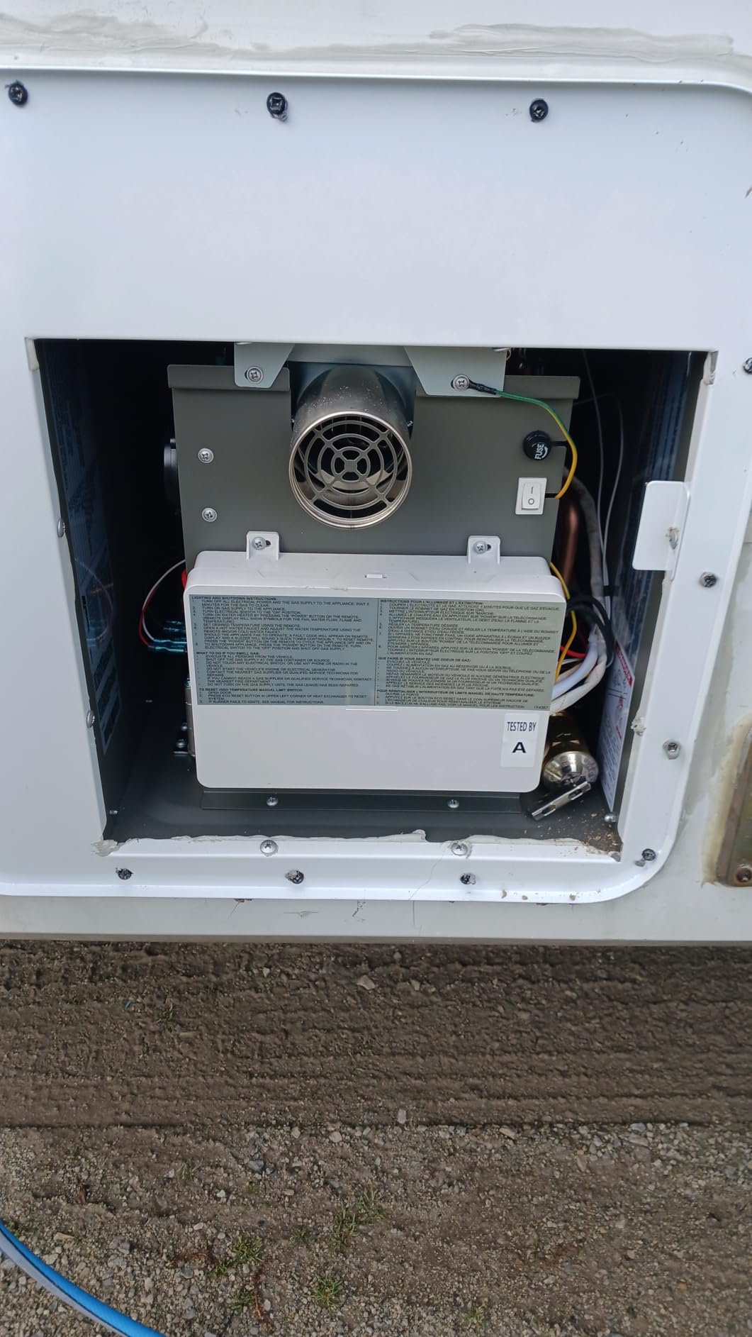 Suburban ST-60 60,000 BTU RV Tankless Water Heater, Freeze Protection customer photo 1