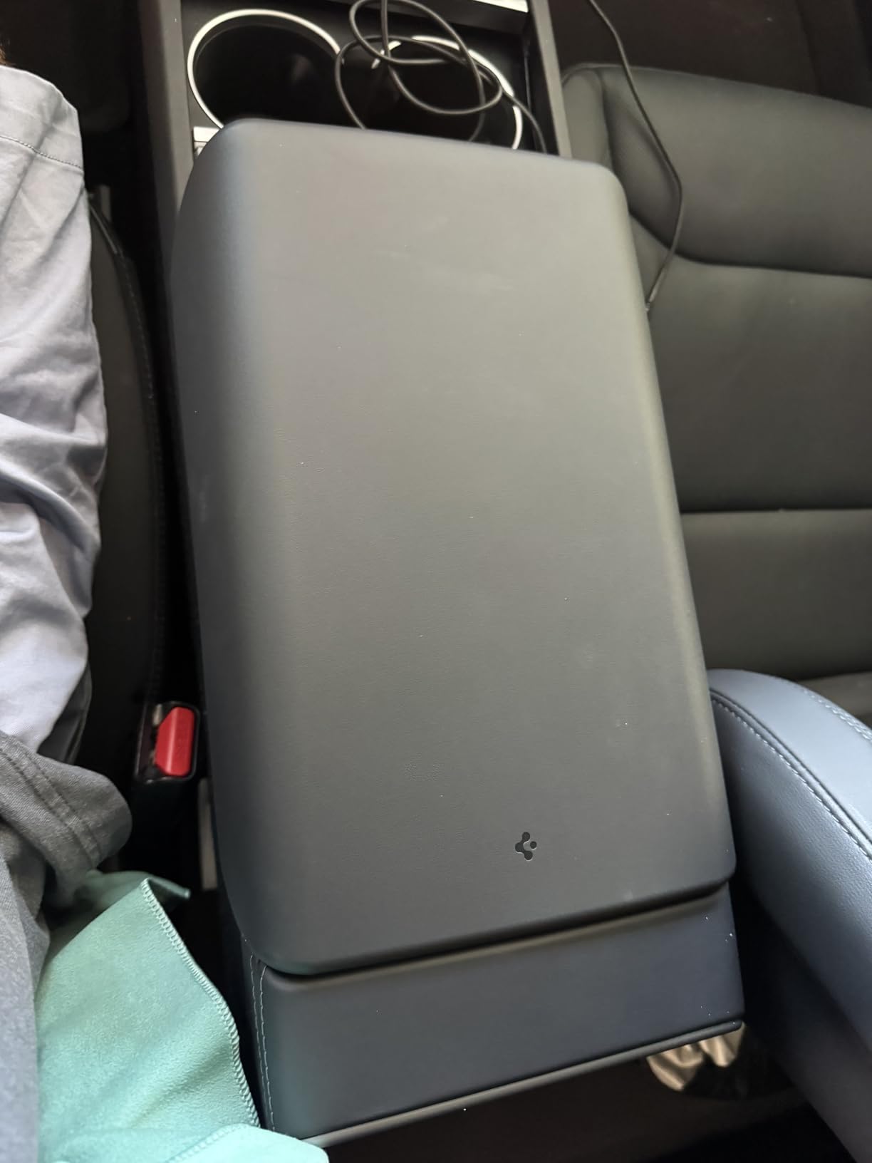 Spigen Armrest Cover for Tesla Model Y Juniper & YL & 3 Highland - Black | Only Standard, Premium & Performance 2026/2025 [Snap-on Center Console, Non-Slip & Scratch Resistant] customer photo 1