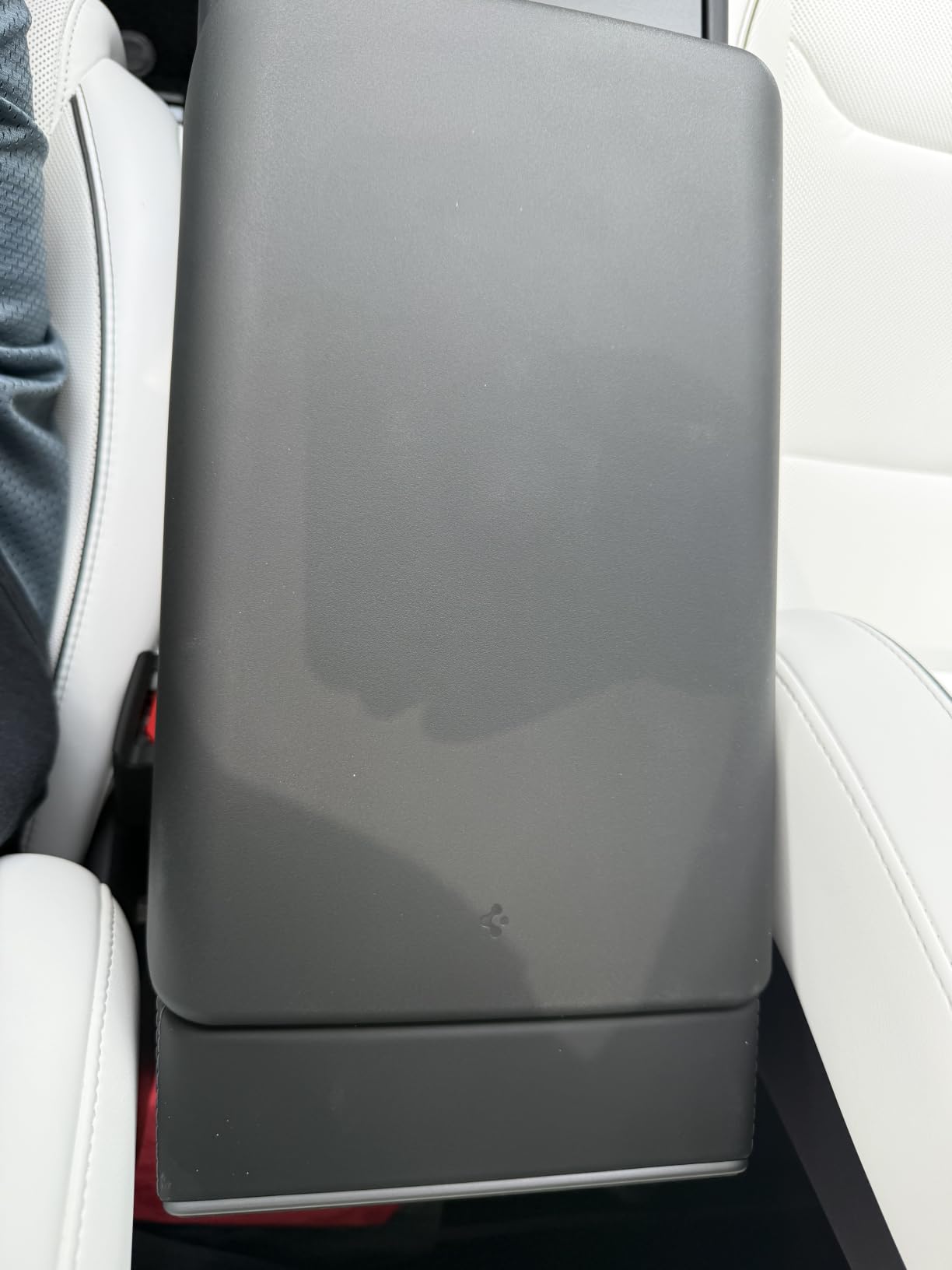 Spigen Armrest Cover for Tesla Model Y Juniper & YL & 3 Highland - Black | Only Standard, Premium & Performance 2026/2025 [Snap-on Center Console, Non-Slip & Scratch Resistant] customer photo 2