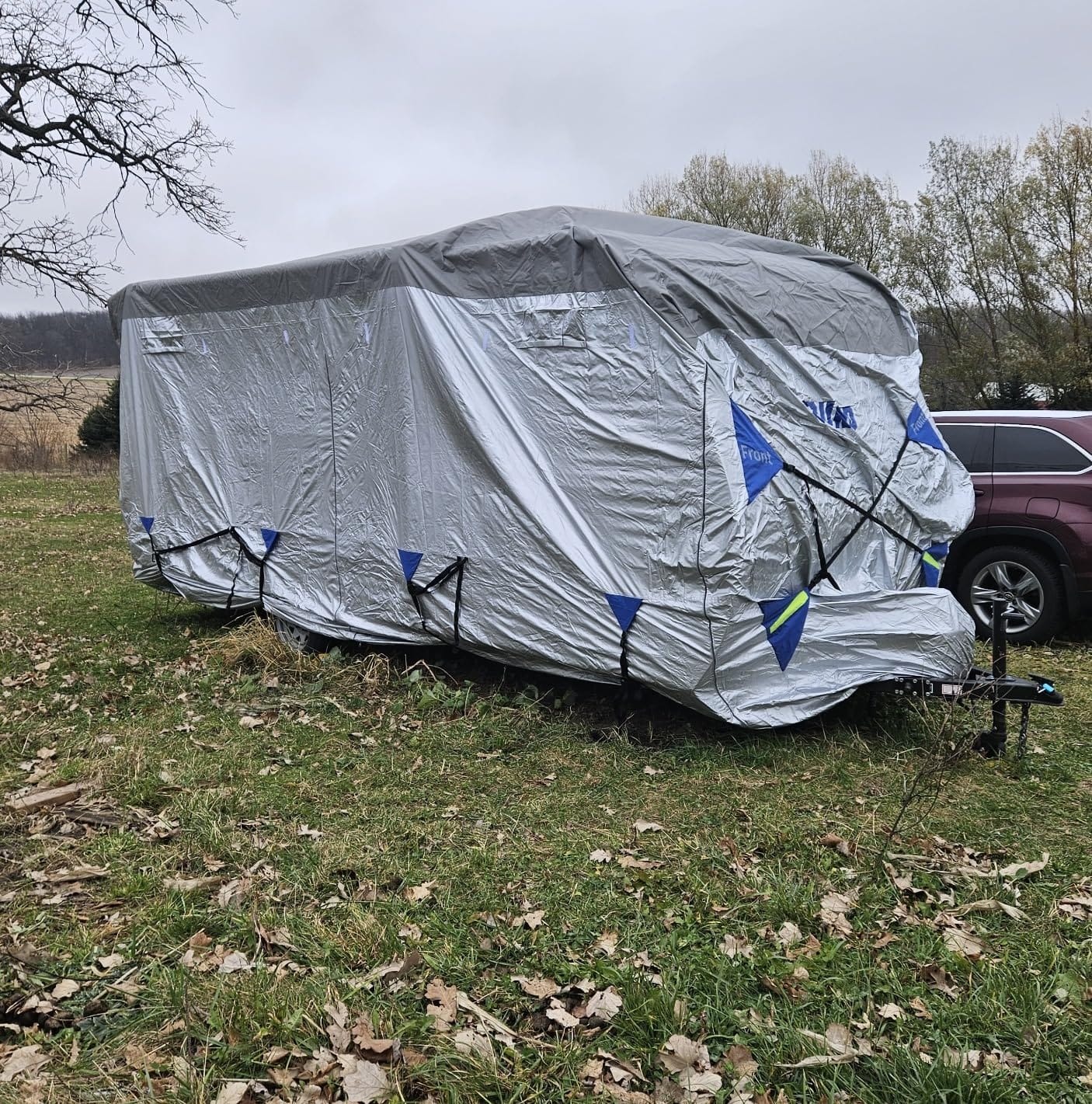 FRUNO Oxford Fabric Class C RV Cover Fits 23'-26' Waterproof Rip-Resistant Anti-UV Motorhome Camper Cover for Winter Snow with 4 Tire Covers and Gutter Covers customer photo 1