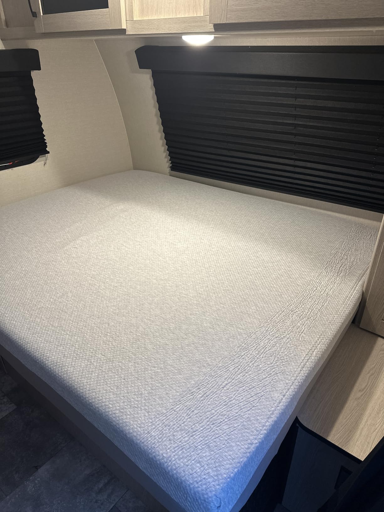 Zinus 8 Inch Short Queen Ultima RV Memory Foam Mattress, Medium Firm Feel customer photo 1