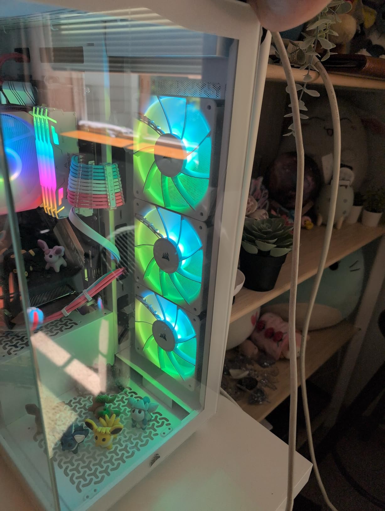 CORSAIR iCUE Link RX120 RGB 120mm PWM Fan - Magnetic Dome Bearing - Single Fan - Black customer photo 2
