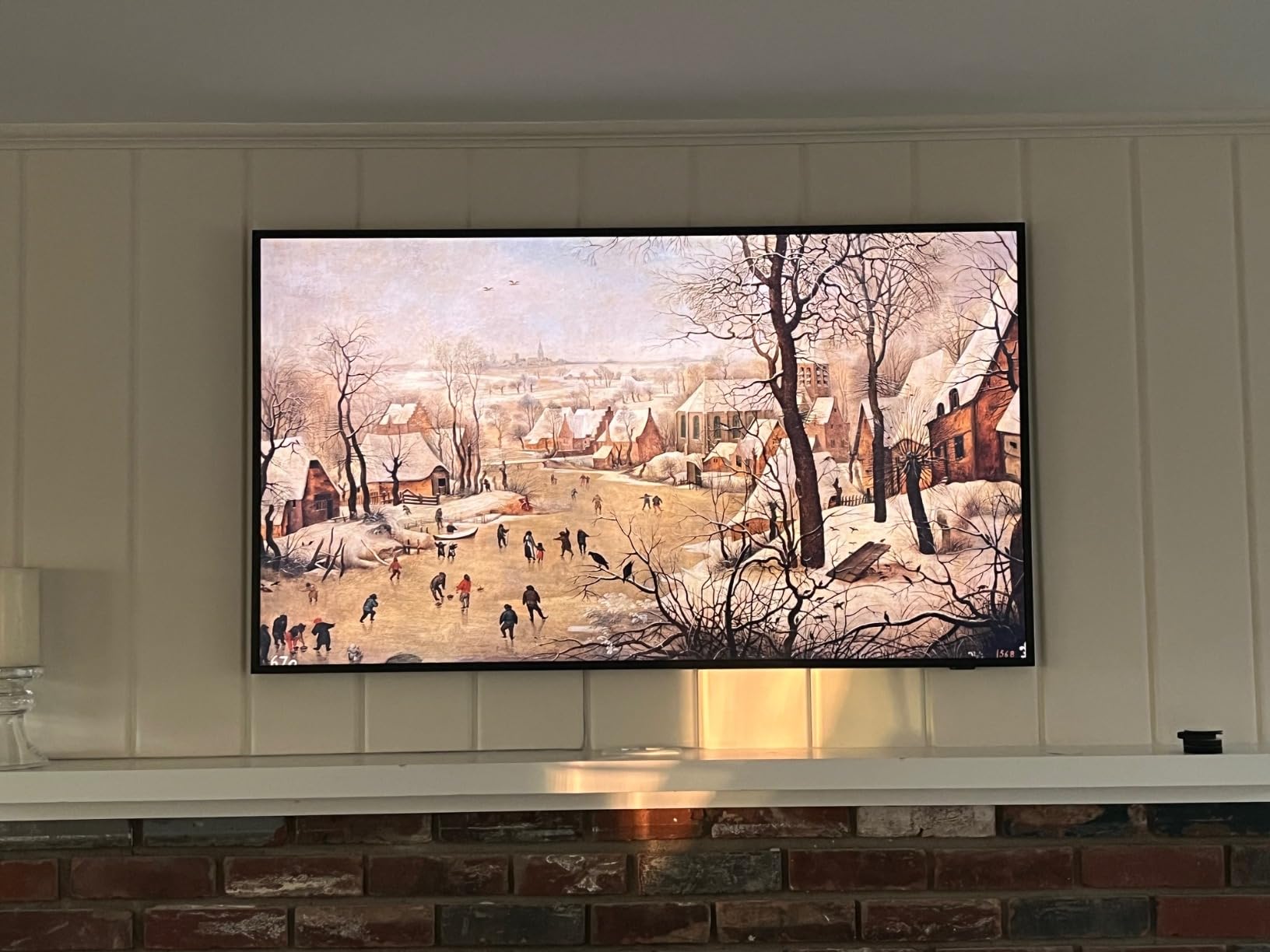 Samsung 50-Inch Class QLED 4K LS03D The Frame Series Quantum HDR Smart TV w/Dolby Atmos, Art Mode, Anti-Reflection, Customizable Frame, Slim Fit Wall Mount with Alexa Built-in (QN50LS03D, 2024 Model) customer photo 2
