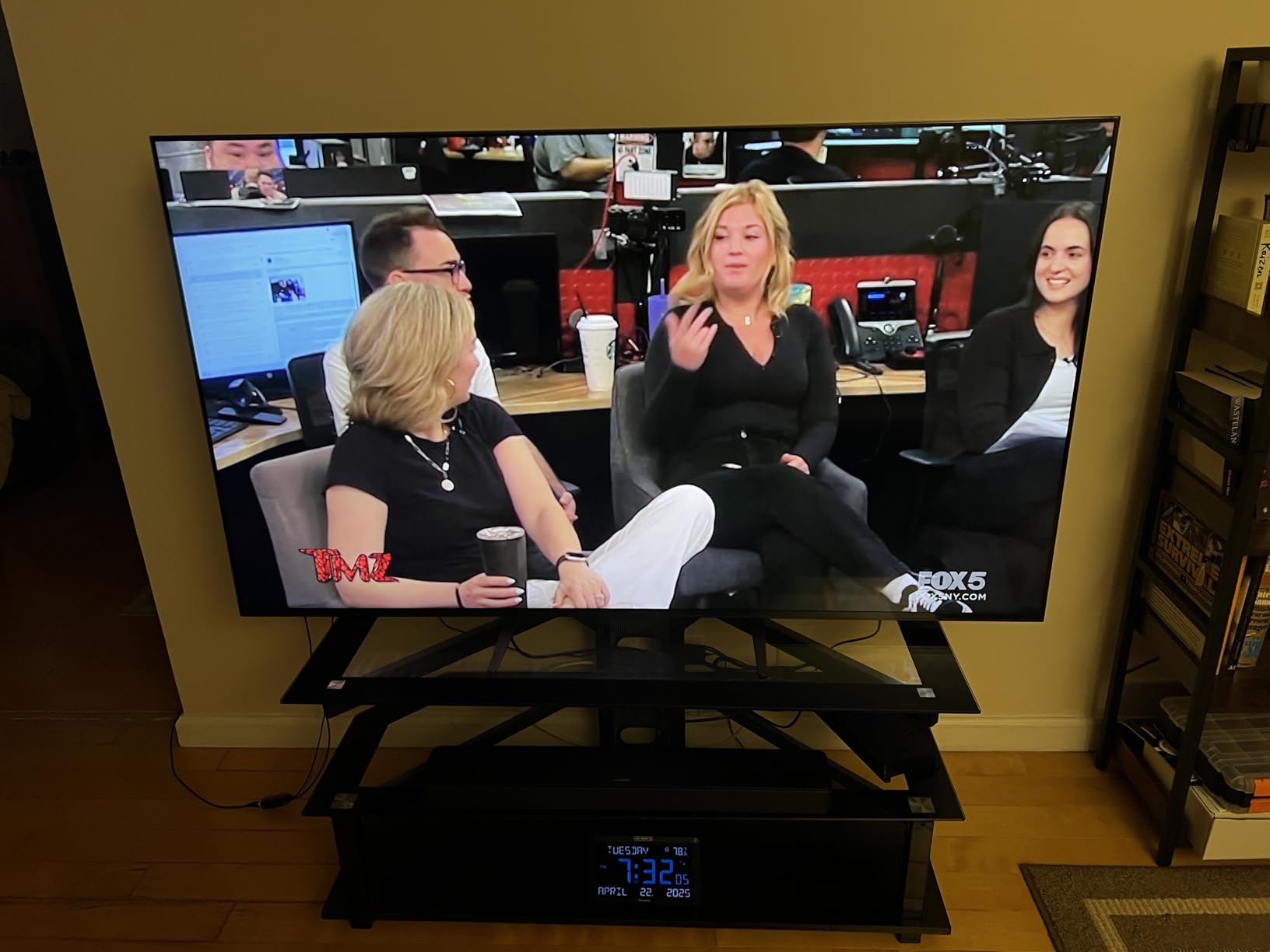 Sony 65 Inch BRAVIA 7 Mini LED QLED 4K HDR Smart Google TV (K-65XR70) customer photo 2