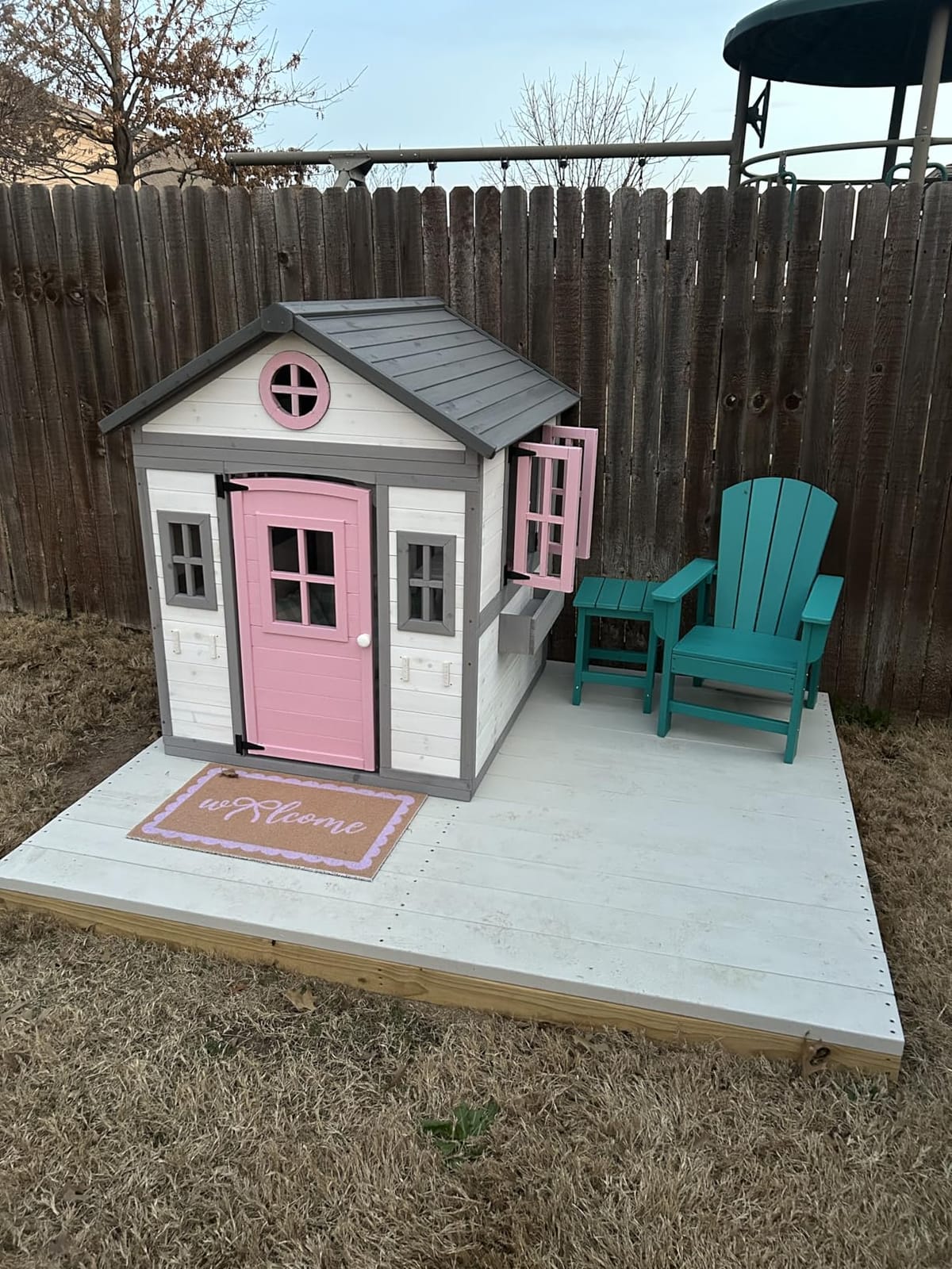 Outsunny Outdoor Kids Playhouse with Dutch Door for Toddlers 3-8, Beige customer photo 2