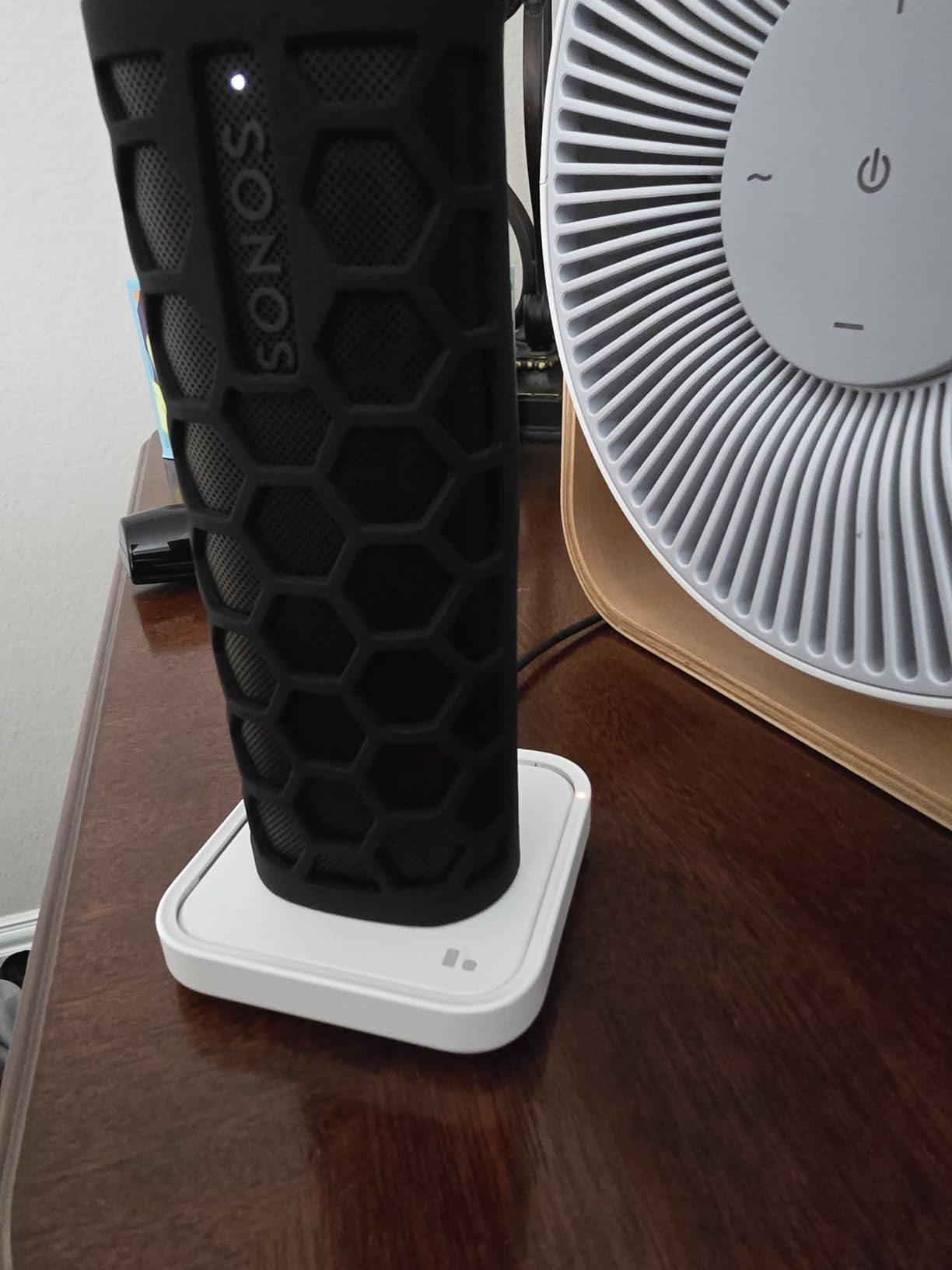 Sonos Roam 2 - Black - Portable Waterproof Bluetooth Speaker | 10-Hr Battery | IP67 Waterproof | WiFi & AirPlay 2 | Works with Sonos System customer photo 2