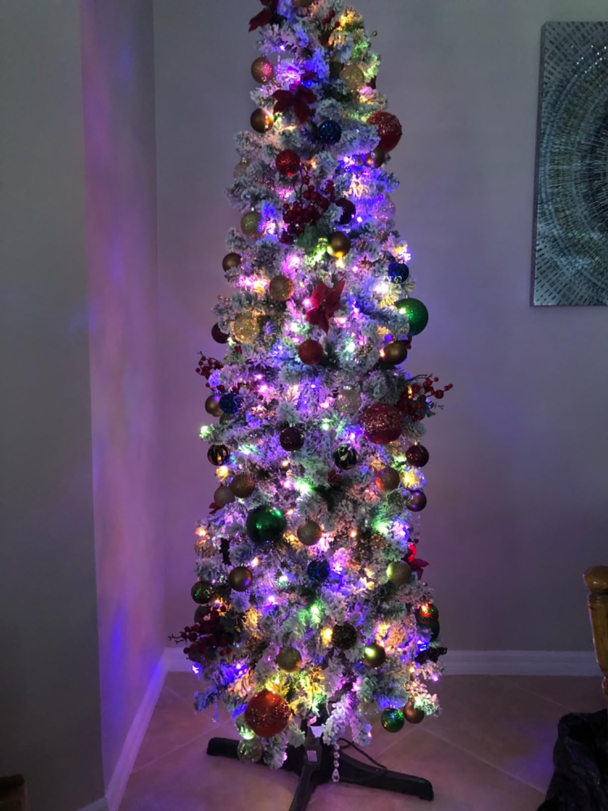 Casafield 360-Degree Rotating Christmas Tree Stand - Adjustable Revolving Base for Up to 7.5 FT Artificial Tree with 3 Built-in Electrical Outlets, Green customer photo 1