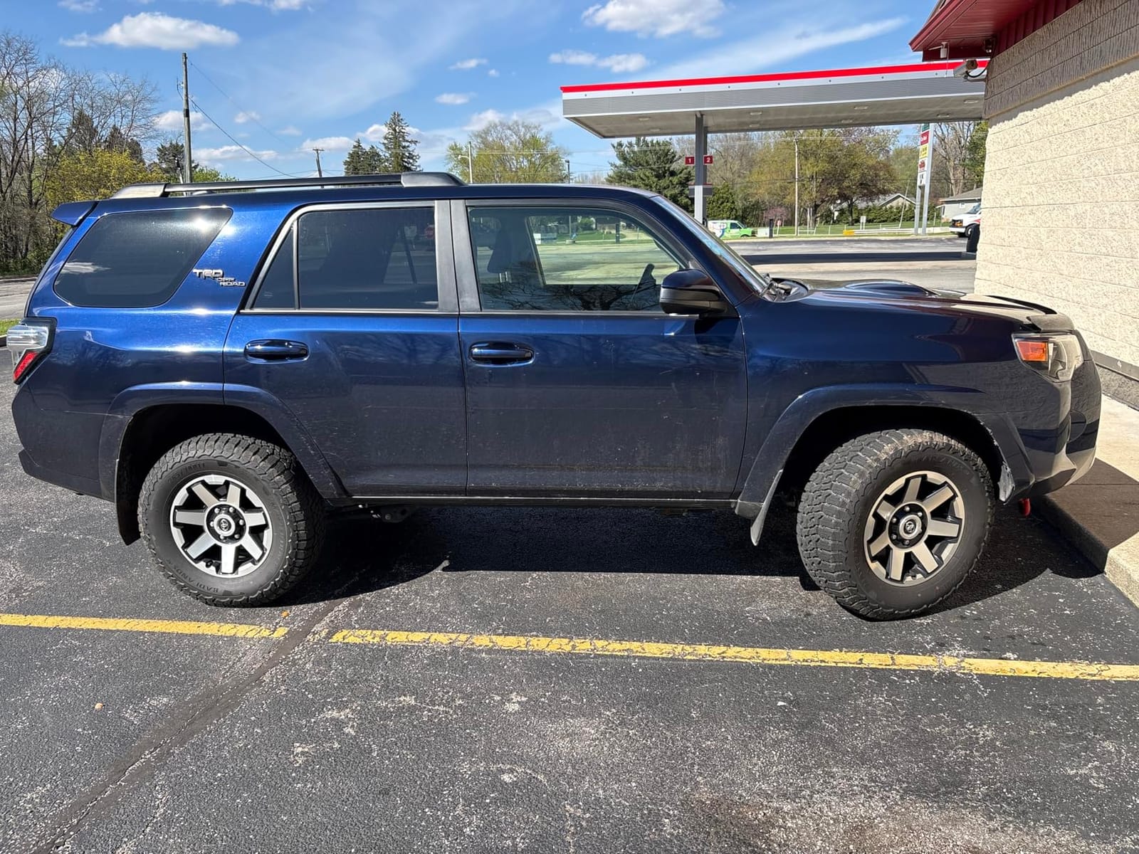 Set of 4 (FOUR) Mastertrack BADLANDS AT All Terrain 245/65R17 107T SUV Tires + 3-Year Road Hazard Warranty Included - 245/65/17 (Tire Only)-UTQG 620AB customer photo 1