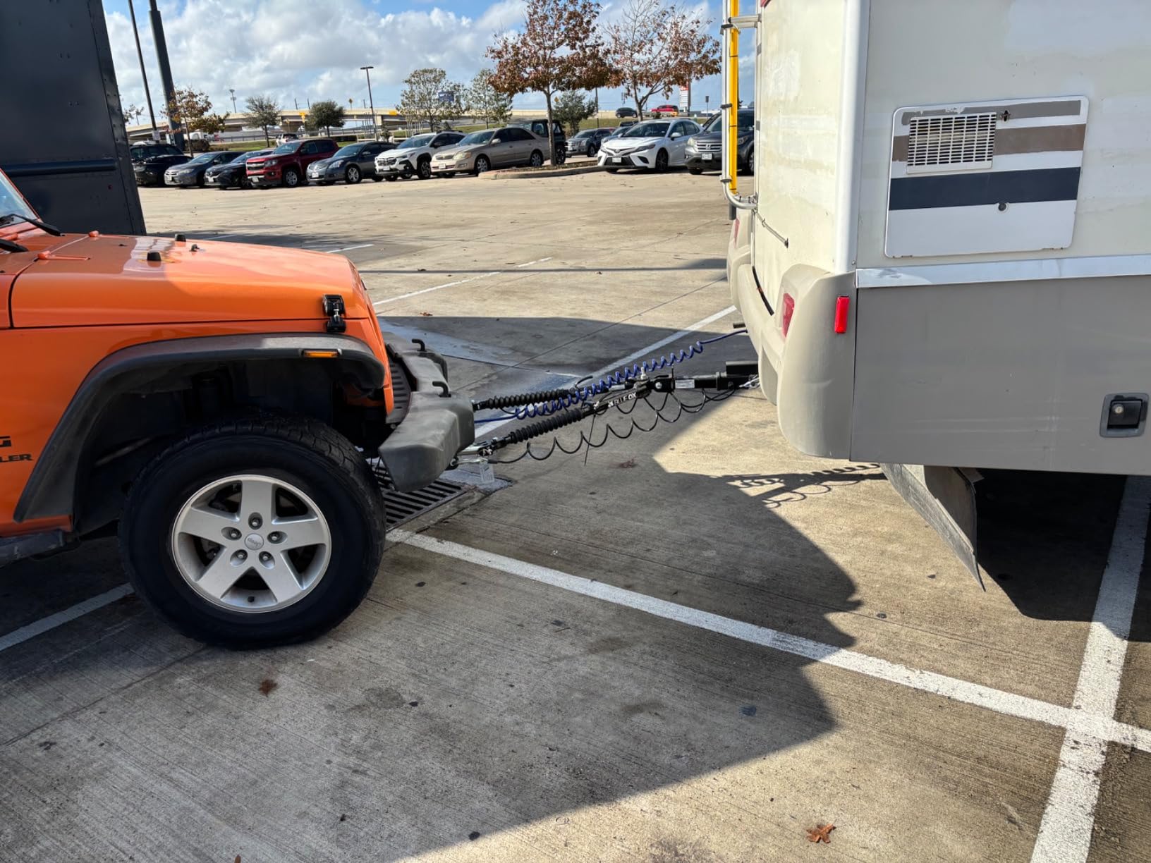 TrendsAuto Blue Ox Alpha Tow Bar & Baseplate Combo with Taillight Diode Kit customer photo 1