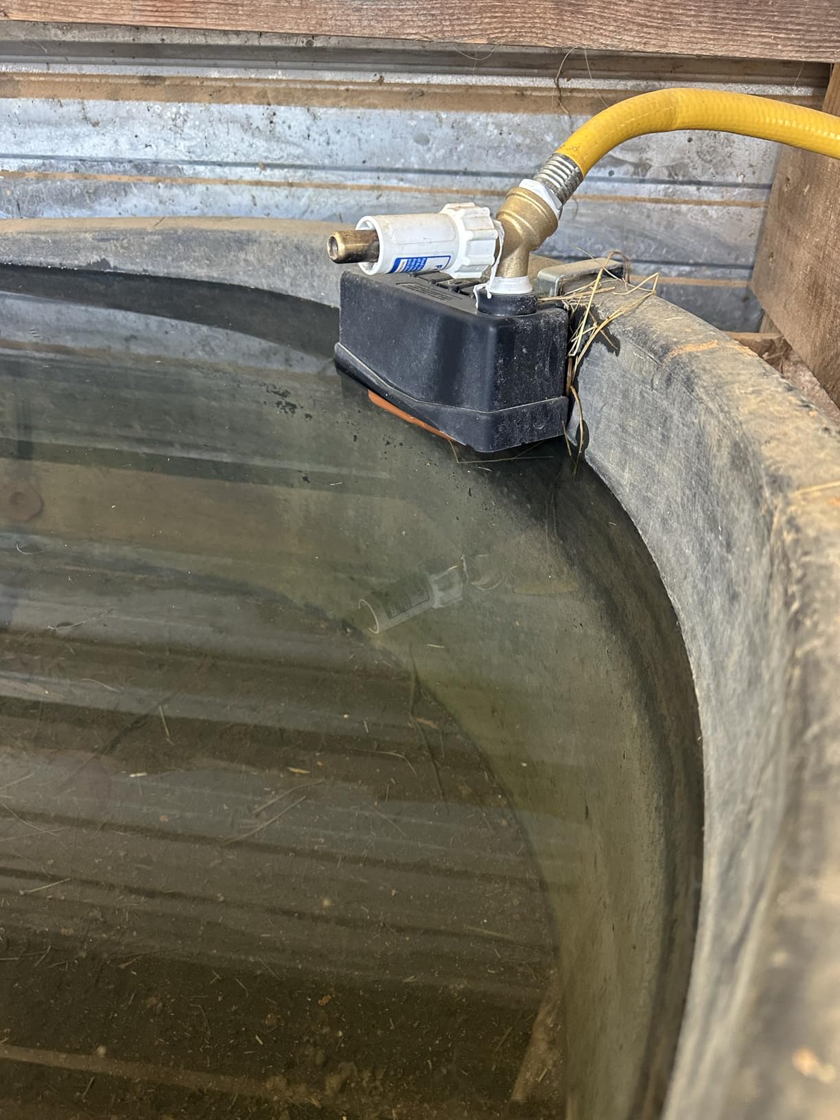 Water Trough Float Valve for Stock Tank,Automatic Livestock Waterer Level customer photo 2