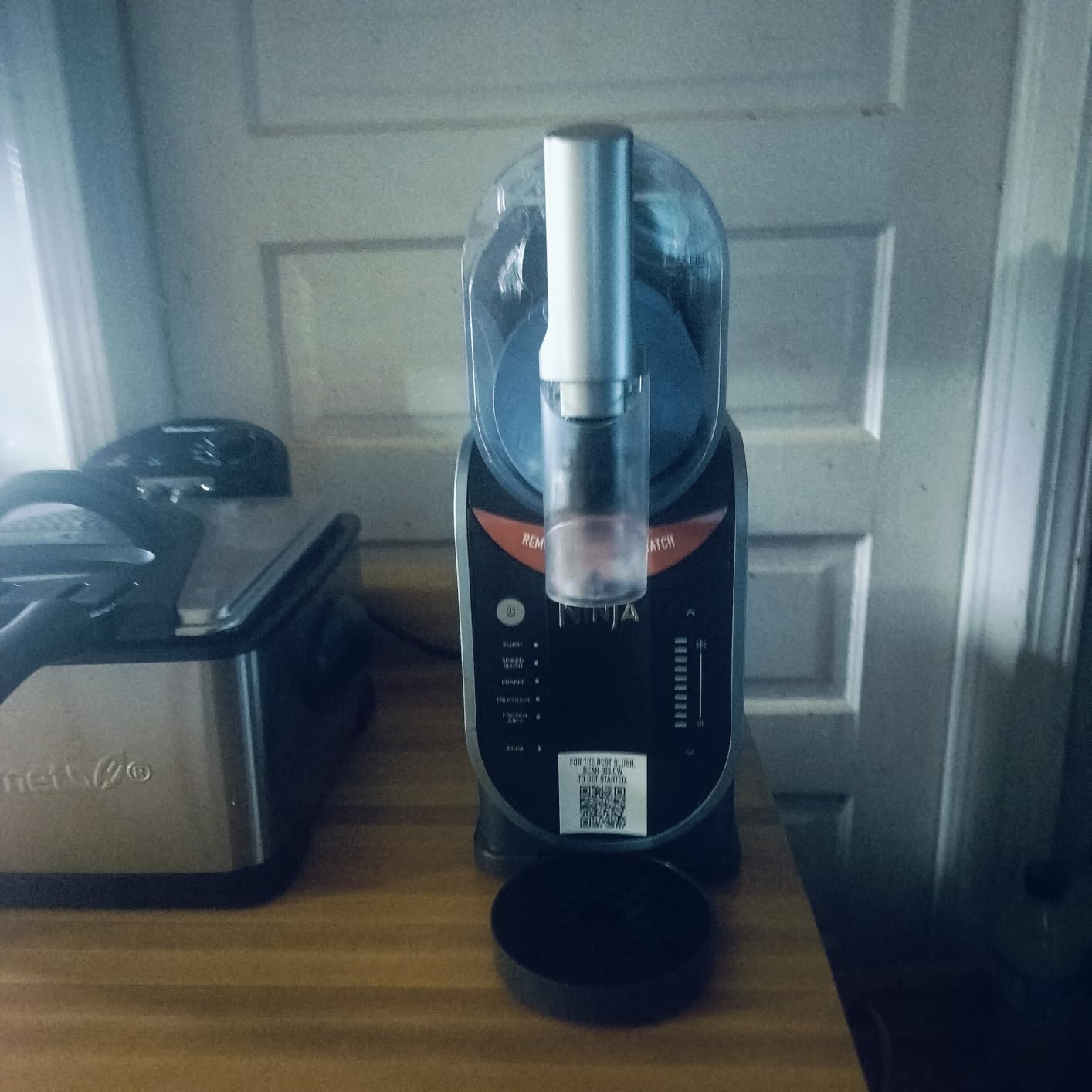 Ninja SLUSHi Professional Drink Maker, 7+ Servings, Black, FS301 customer photo 1