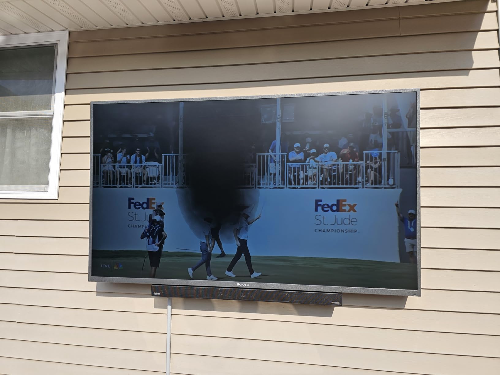 SYLVOX Outdoor TV, 55 inch 2000 nits Full Sun Outdoor TVs, Weatherproof TV customer photo 1