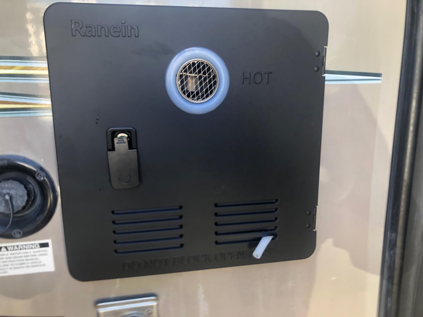 Ranein RV Tankless Water Heater, 65,000 BTU, 3.9 GPM, CSA, Model RA65EH customer photo 1
