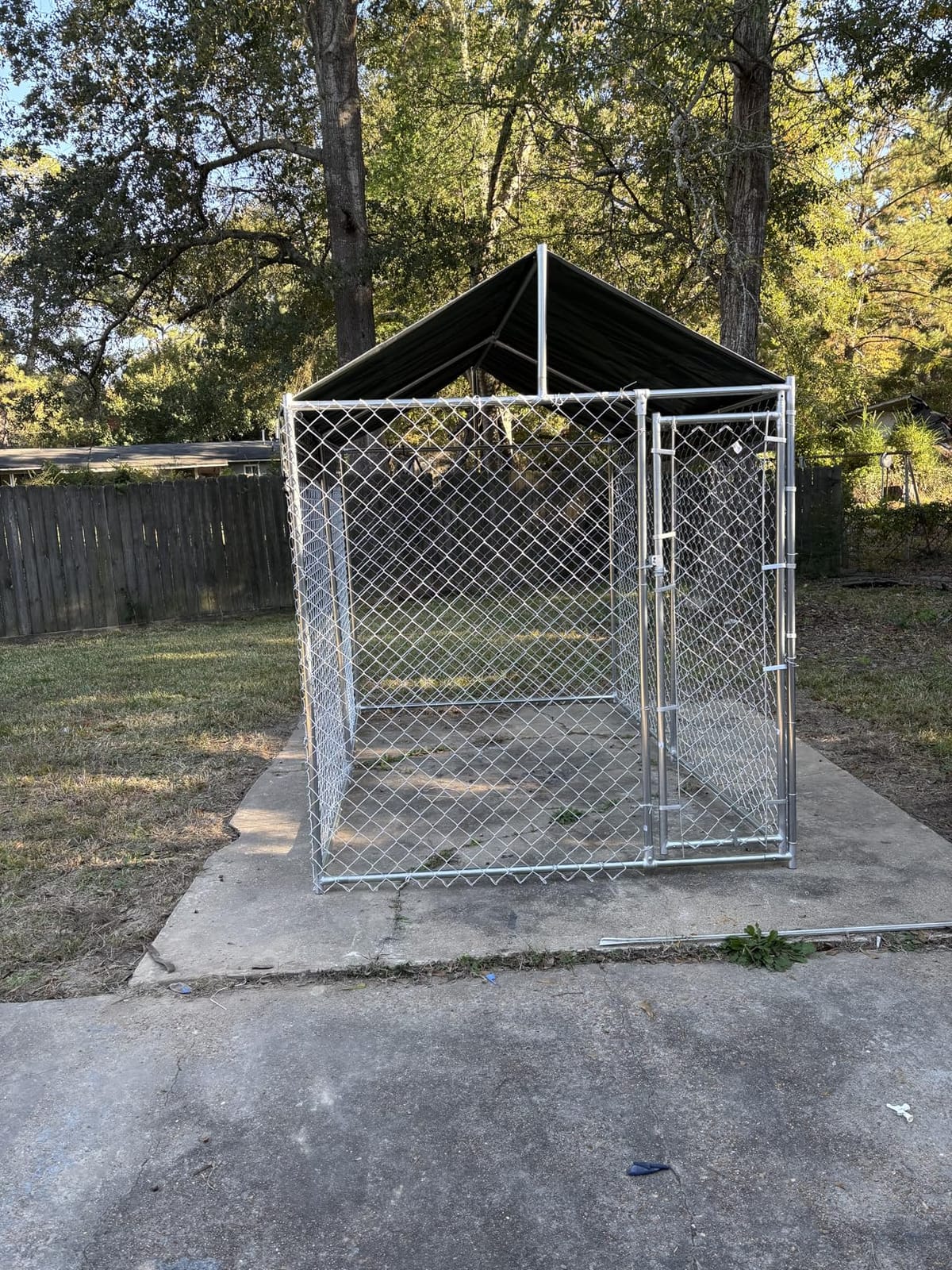 Large Dog Kennel Outdoor, Outside Dog Run Enclosure Heavy Duty Galvanized Steel Chain Link Metal Dog Pen House with Lockable Door and Water-resistant Roof, for Medium and Large Dogs (6.76'x6.76'x5.65') customer photo 2