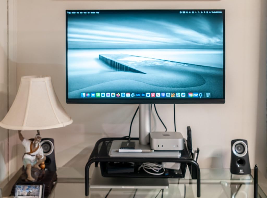 BenQ MA270U 27” 4K 3840x2160 Monitor for MacBook® Pro/Air, Dual USB-C, 90W Power Delivery, Mac Color Match, USB Hub, Brightness & Volume Control on Mac, Height & Tilt Adjustable Stand, P3 Color Gamut | 90W Power Delivery, Mac Color Match, USB Hub, Brightness & Volume Control on Mac, Height & Tilt Adjustable Stand, P3 Color customer photo 2