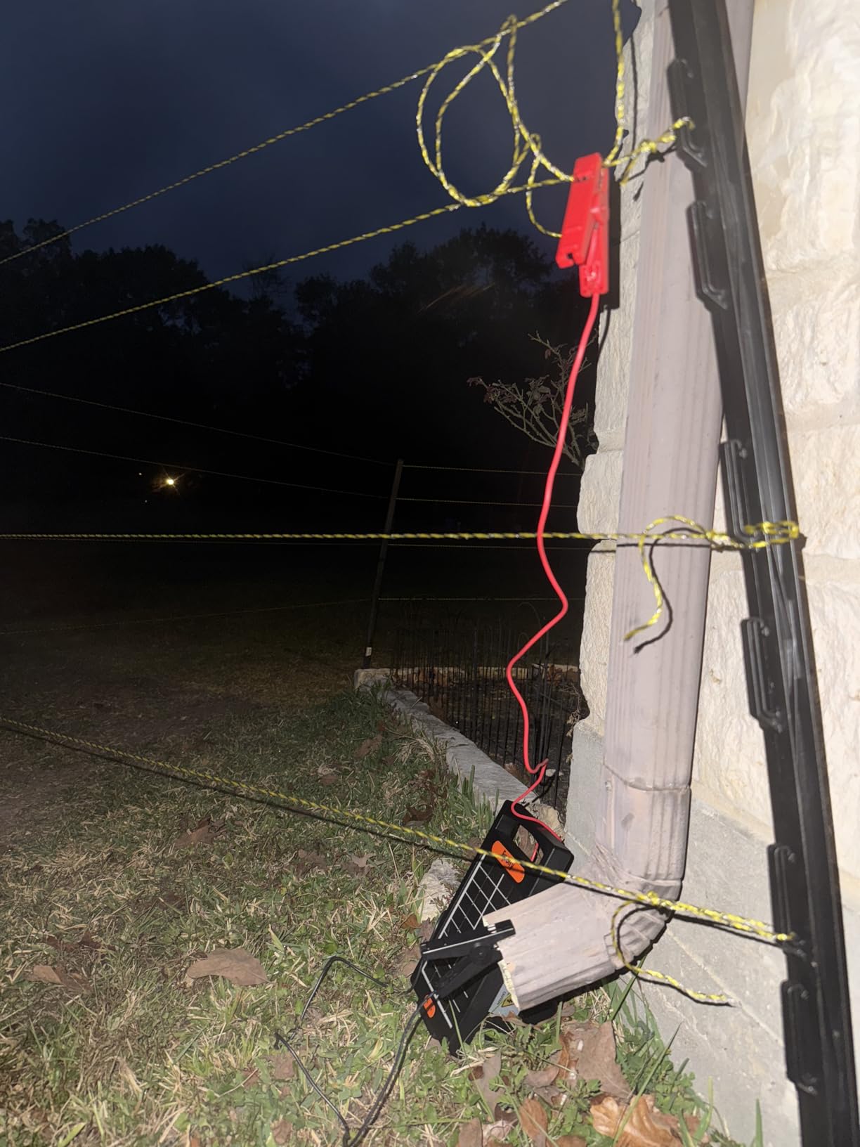 24-Hour Solar Electric Fence Charger, 0.18J, 10-Mile for Livestock customer photo 1