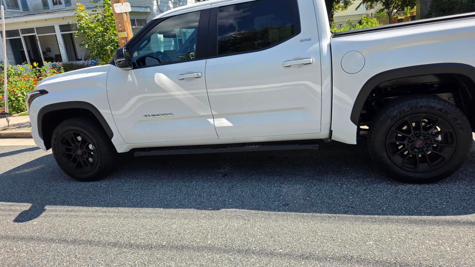6 Inches Running Boards Side Steps Compatible with 2015-2026 Chevy Colorado/GMC Canyon Crew Cab, Black Textured Aluminum Nerf Bars customer photo 1
