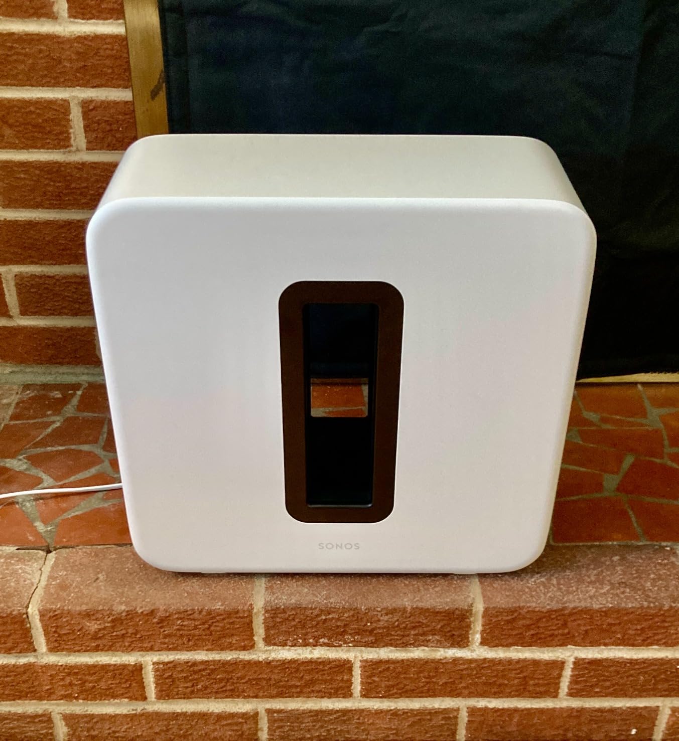 Sonos Sub 4 - Wireless Subwoofer - Black | Dual Force-Canceling Woofers | Deep, Dynamic Bass | Works with Arc, Arc Ultra, Beam soundbars | WiFi customer photo 1
