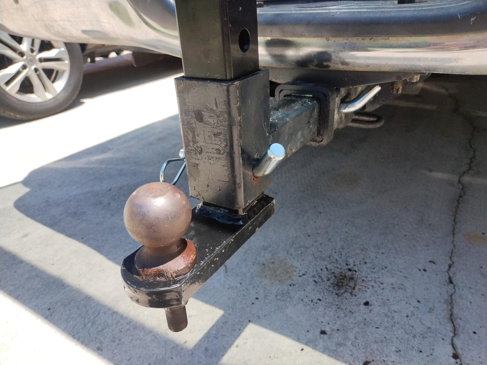 TYT Adjustable Tri-Ball Hitch Ball Mount for 2-Inch Receiver customer photo 1