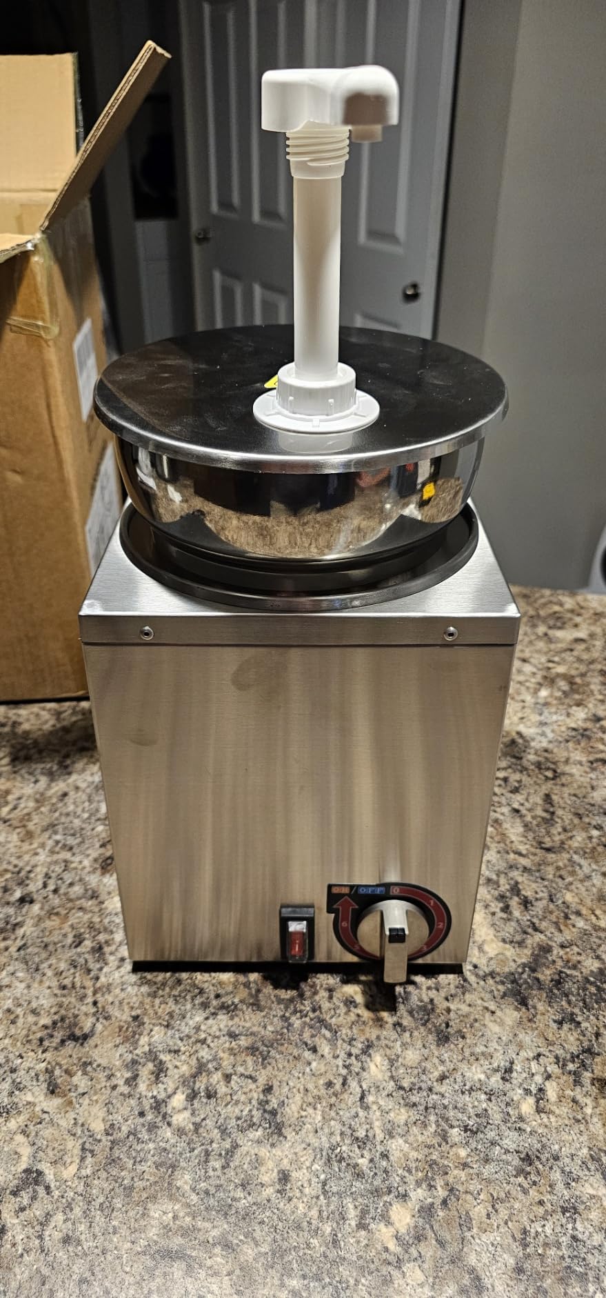 Nacho Cheese Dispenser with Pump - 2.8QT Stainless Steel Nacho Cheese Hot Fudge Sauce Warmer Machine with 6-Level Temperature Control, Commercial Dispenser for Hot Chocolate, Hot Fudge, and Caramel customer photo 1
