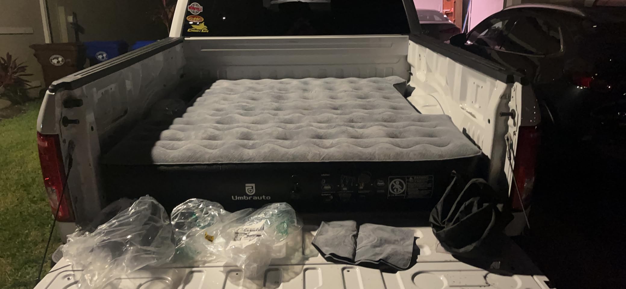 Umbrauto Air Mattress for 5.5-5.8 ft Full-Size Short Truck Beds, Inflatable Truck Tent Airbed with Pump, Pickup Camper Air Bed for Camping customer photo 1