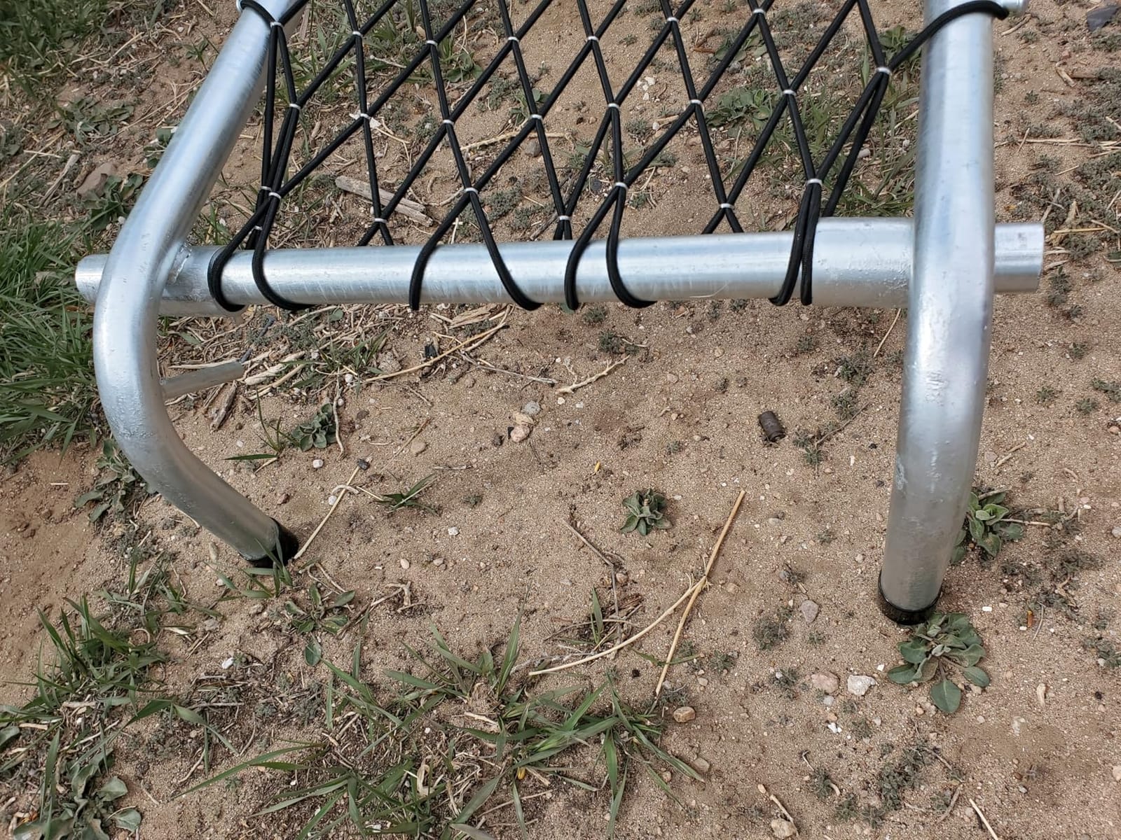 Wonderjune Deck Chair for Sheep Metal Sheep Chair Hoof Trimming Heavy Duty Goat Stand with Webbing Adjustable Width 10-16 Inch Livestock Handling Supplies for Hoof Trimming Lamb, 55.1