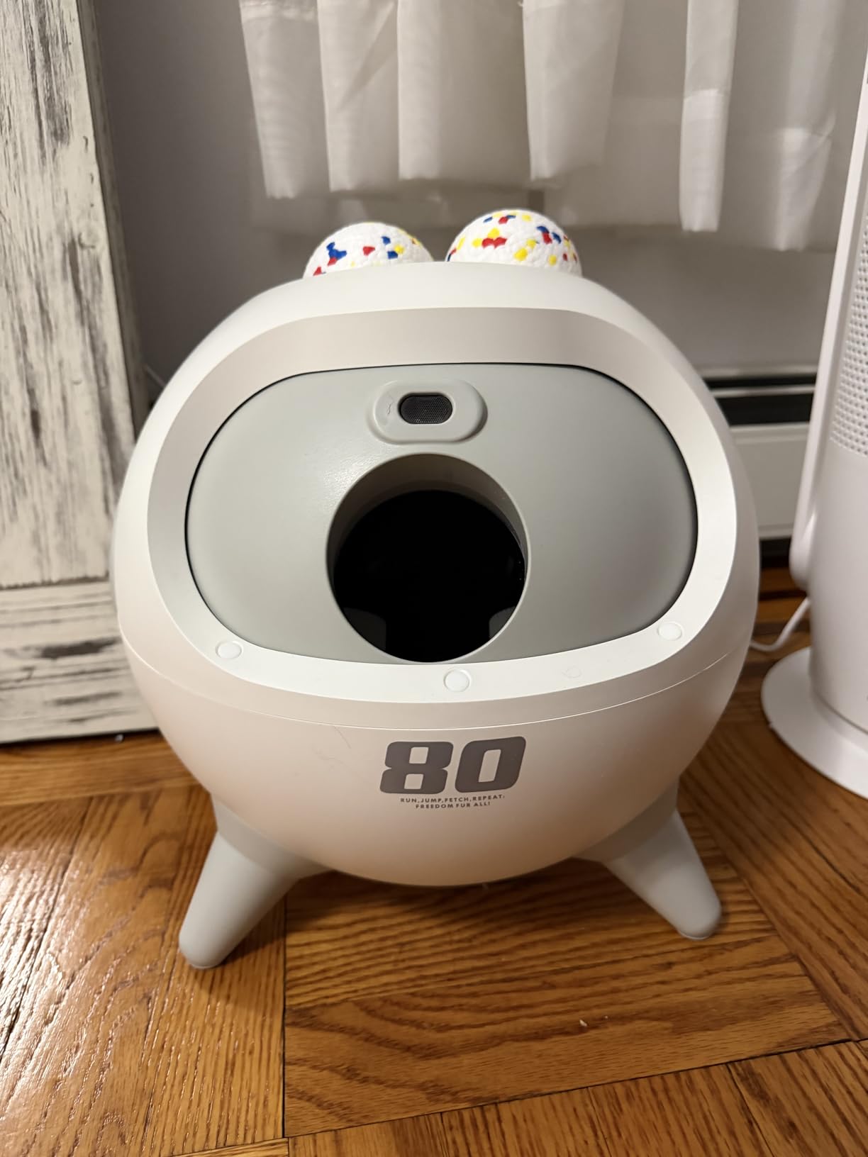 uahpet Automatic Ball Launcher for Dogs with Obstacle Detection, 20ft-80ft Adjustable Distances Ball Thrower Launcher for Medium & Large Dogs, with 4 Balls (2.5 inches) customer photo 1