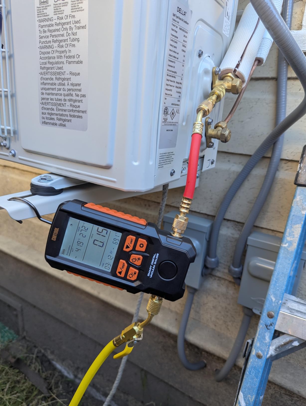 VIVOHOME Upgraded 1/3 HP 4 CFM 1 Stage AC Vacuum Pump and 4 Way Gauge Set customer photo 2